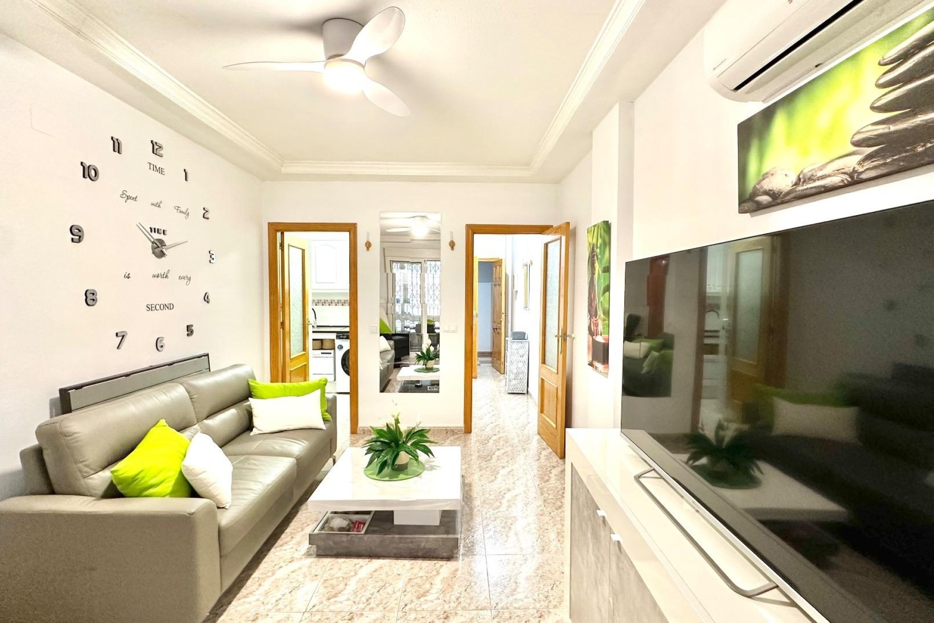 Herverkoop - Appartement / Flat -
Torrevieja - Centro