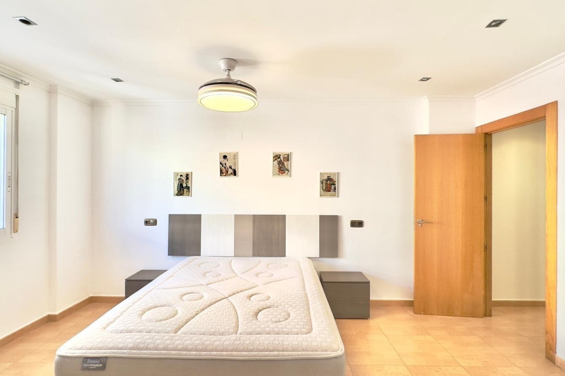 Herverkoop - Appartement / Flat -
Torrevieja - Centro