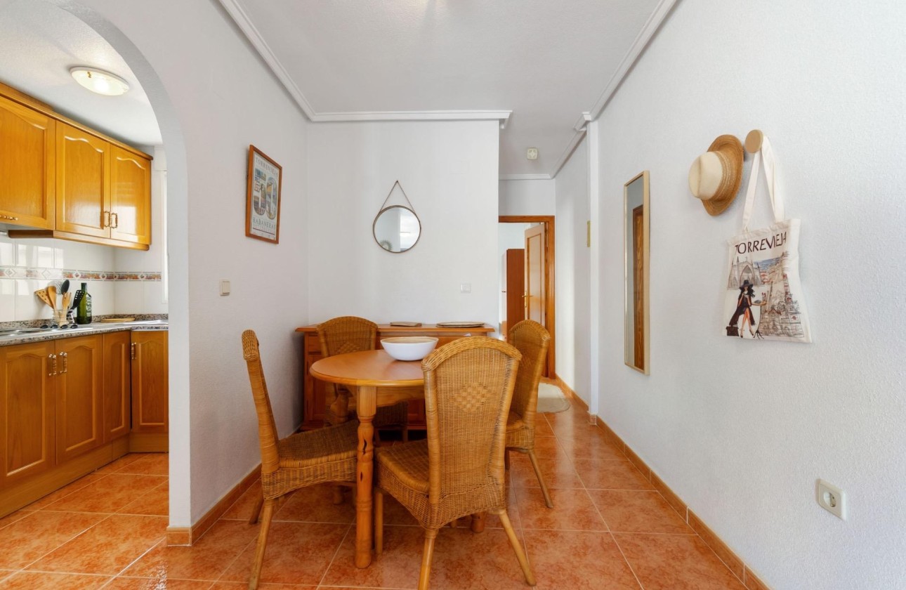 Herverkoop - Appartement / Flat -
Torrevieja - Centro