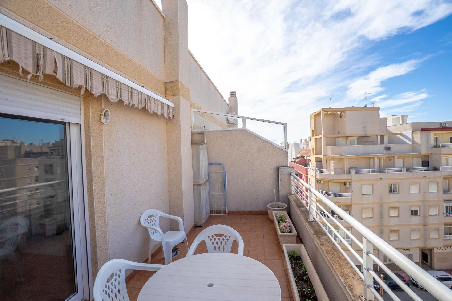 Herverkoop - Appartement / Flat -
Torrevieja - Centro