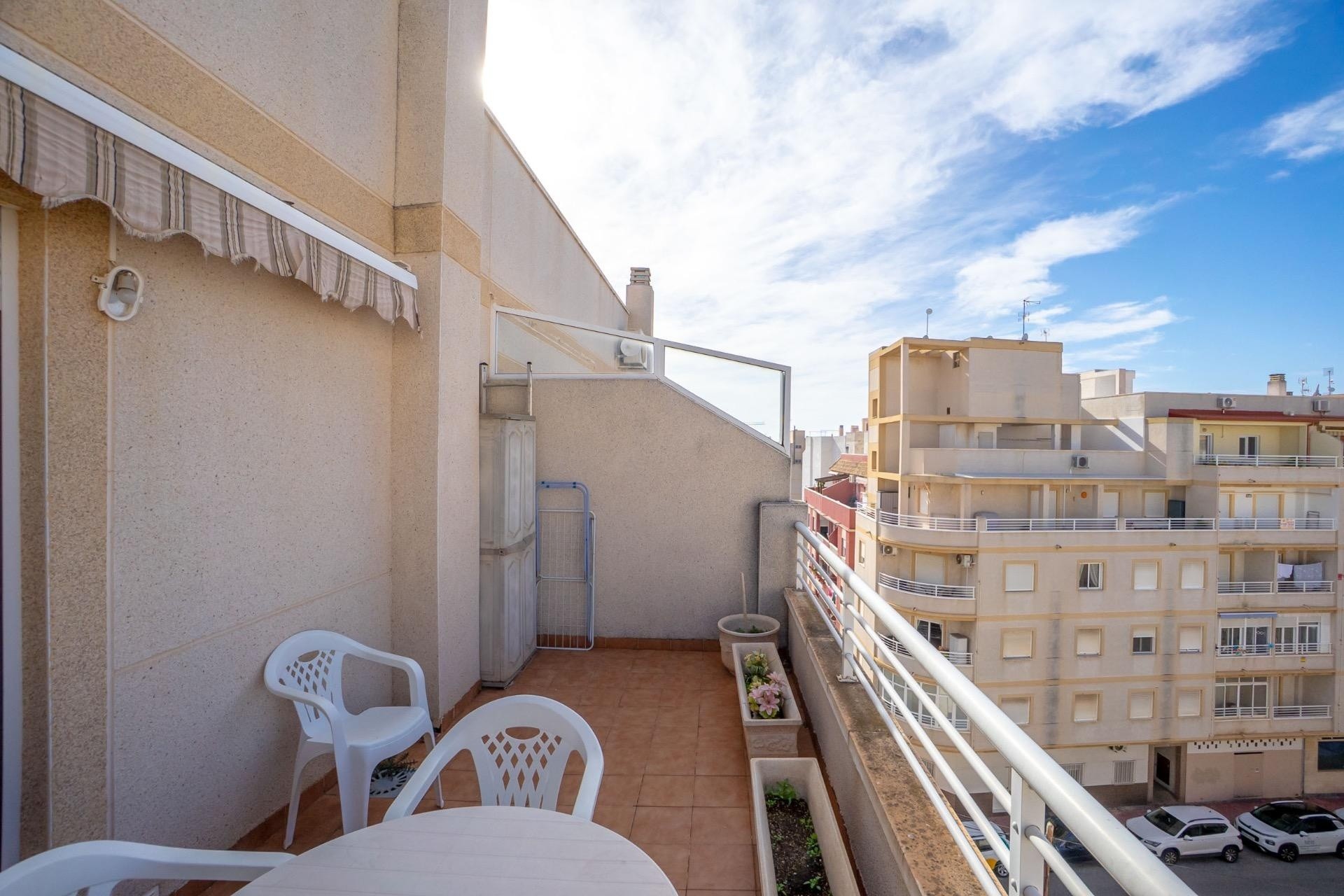 Herverkoop - Appartement / Flat -
Torrevieja - Centro
