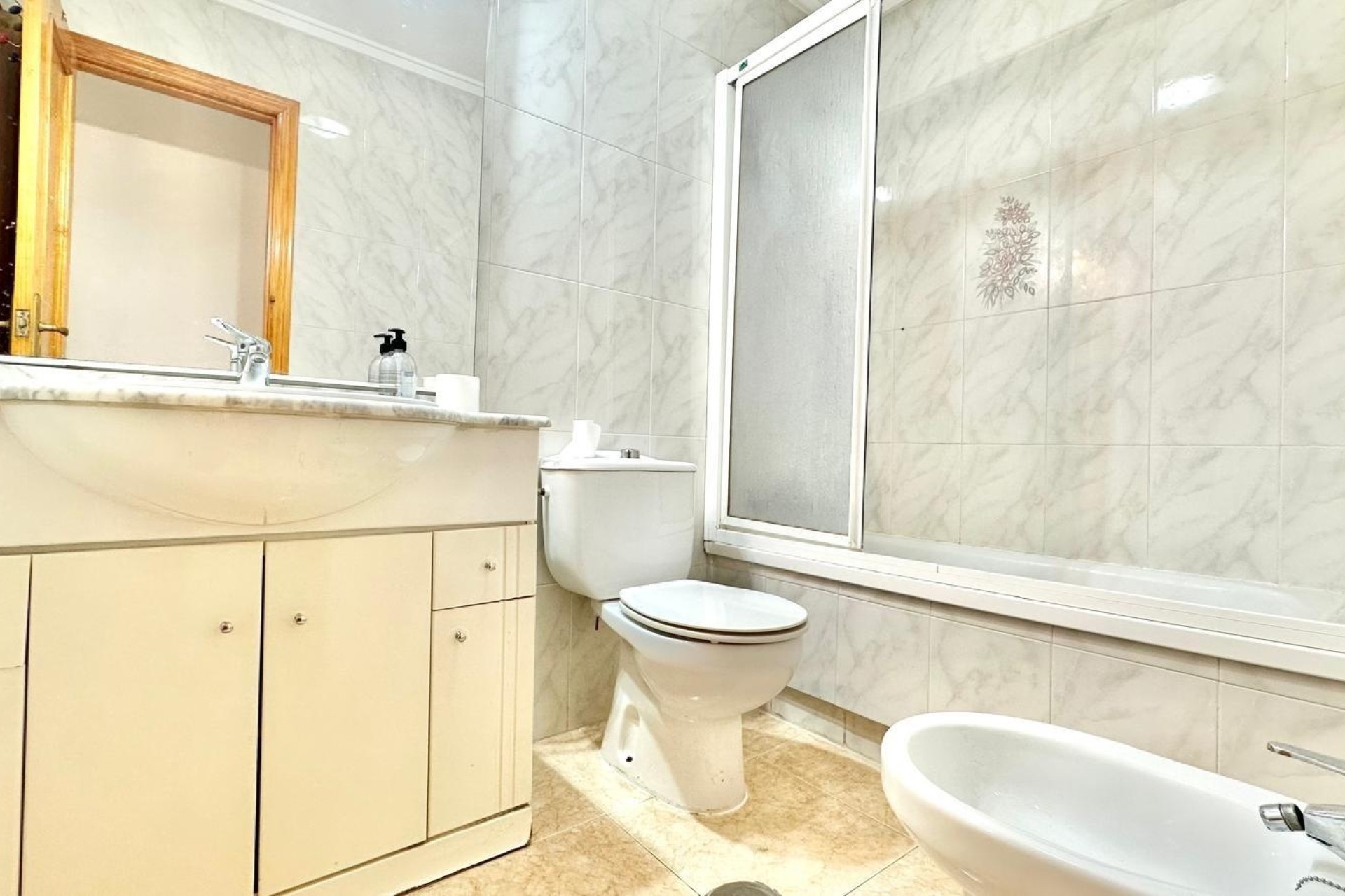 Herverkoop - Appartement / Flat -
Torrevieja - Centro