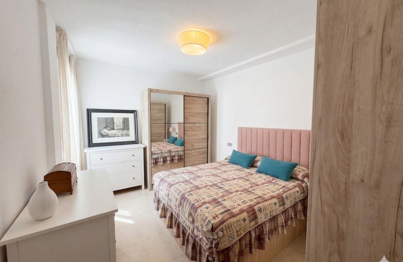 Herverkoop - Appartement / Flat -
Torrevieja - Centro