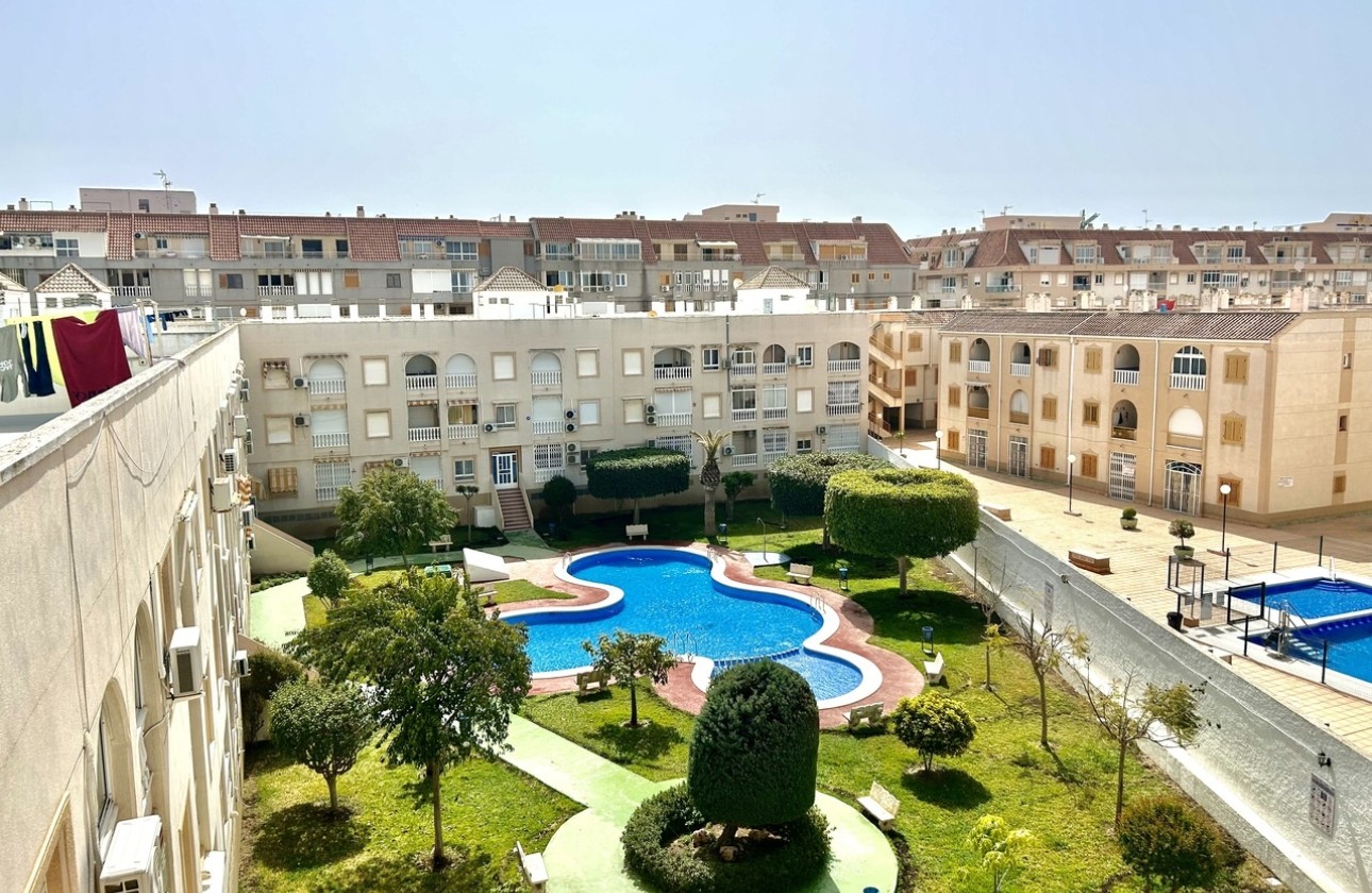 Herverkoop - Appartement / Flat -
Torrevieja - Costa Blanca