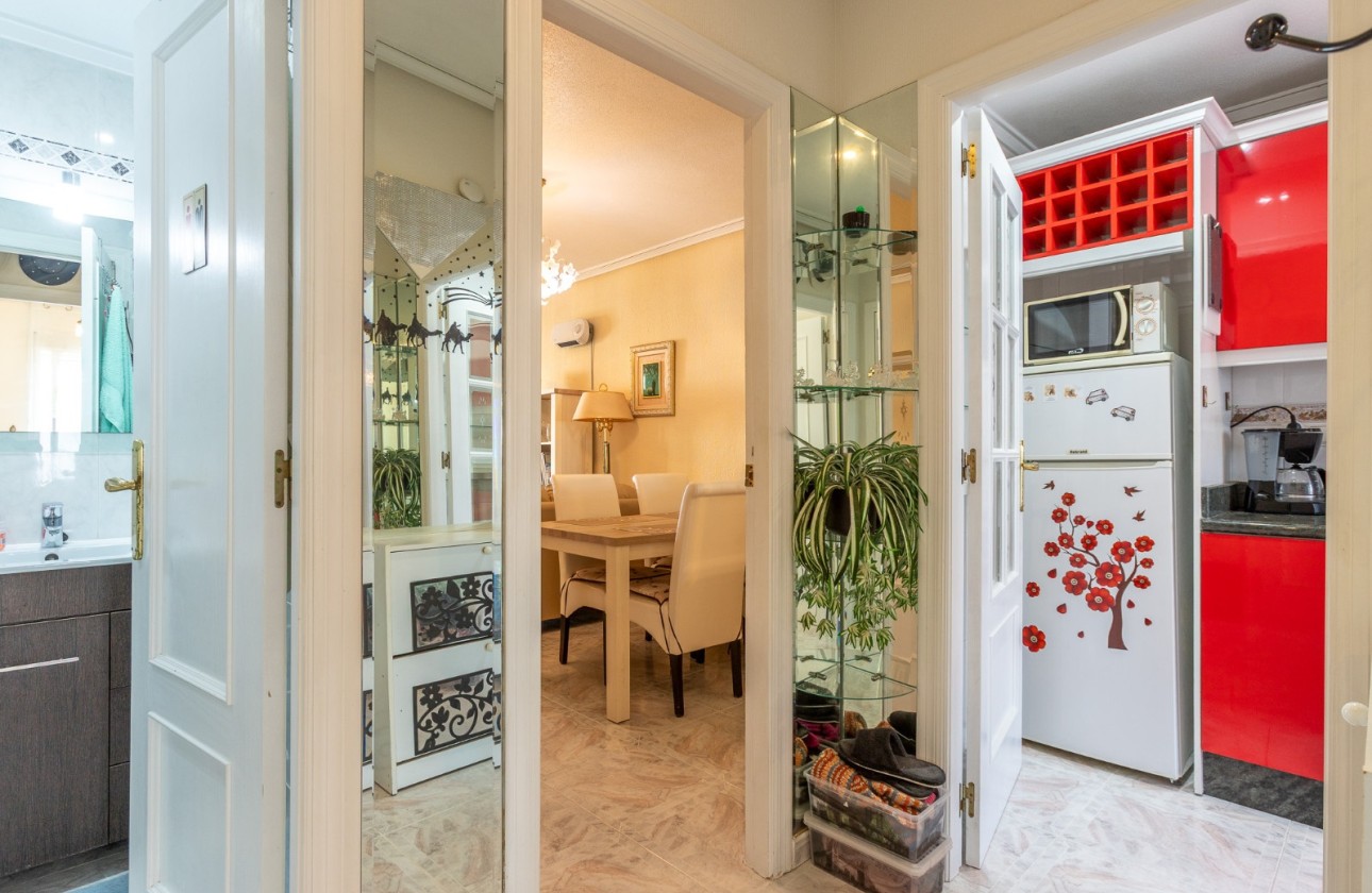 Herverkoop - Appartement / Flat -
Torrevieja - Costa Blanca