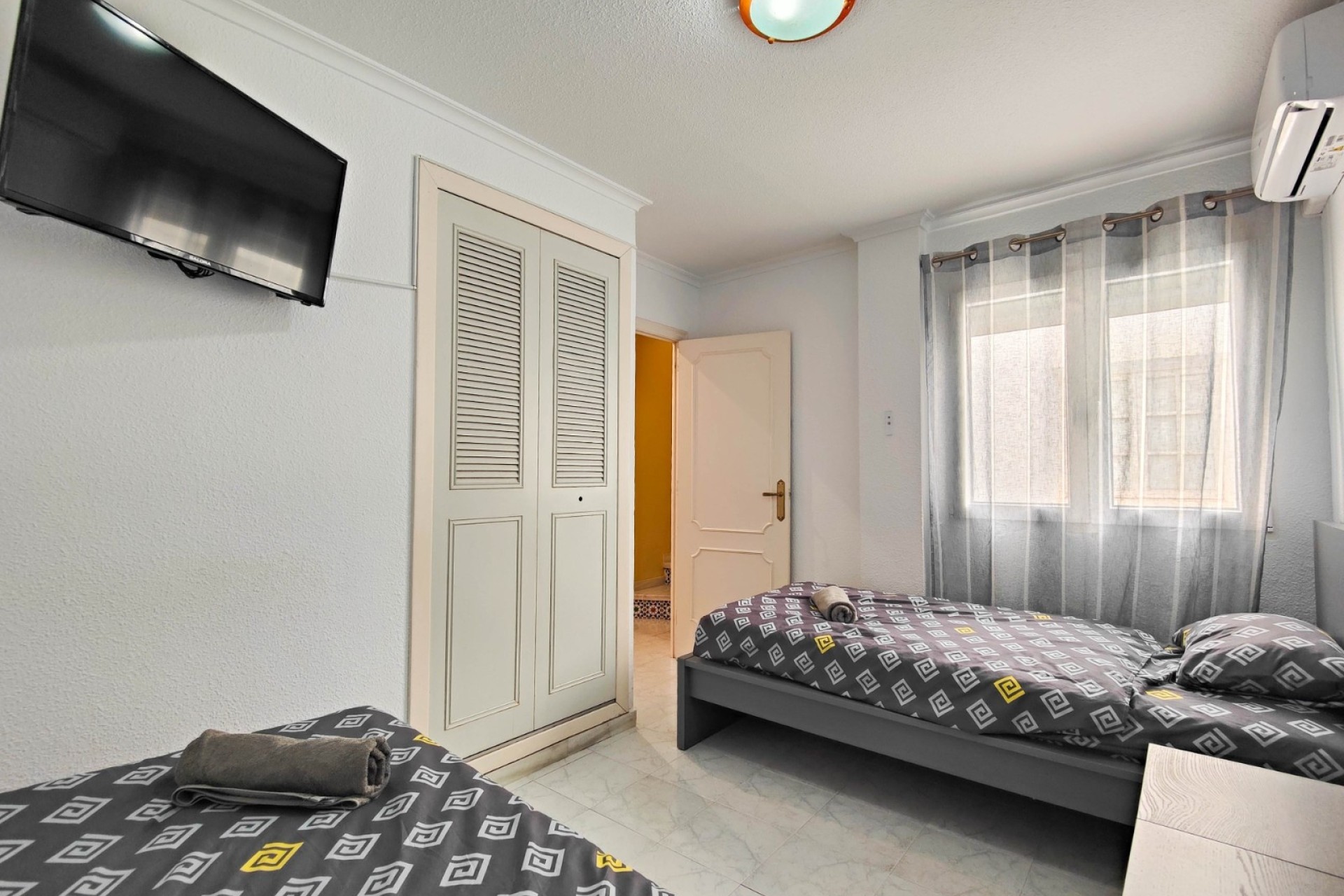 Herverkoop - Appartement / Flat -
Torrevieja - Costa Blanca