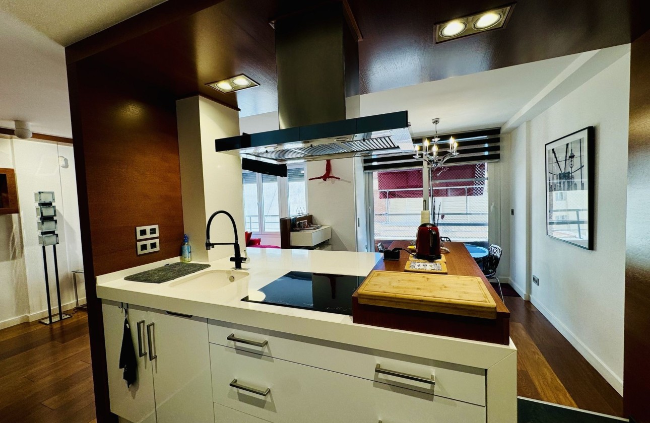 Herverkoop - Appartement / Flat -
Torrevieja - Costa Blanca