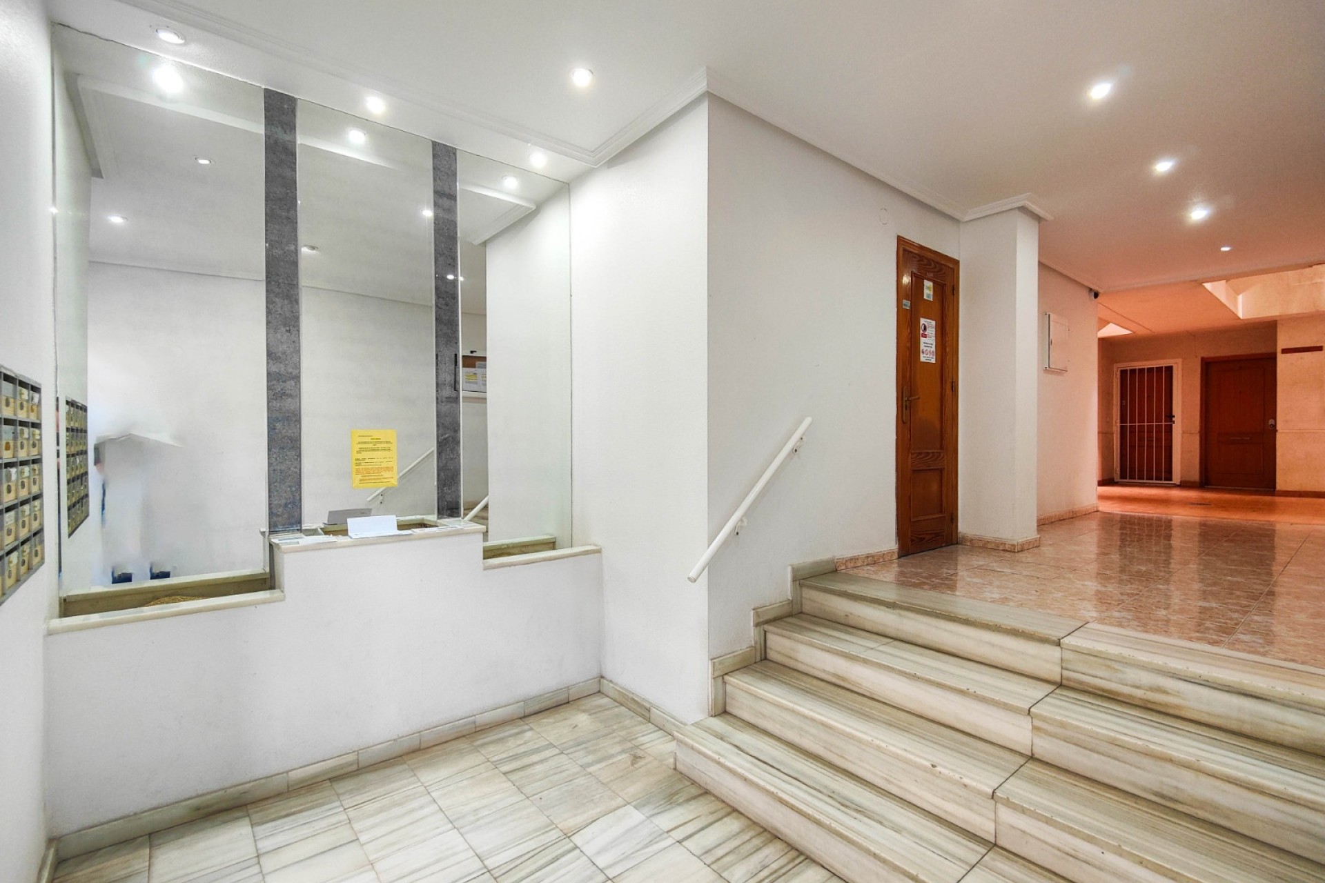 Herverkoop - Appartement / Flat -
Torrevieja - Costa Blanca