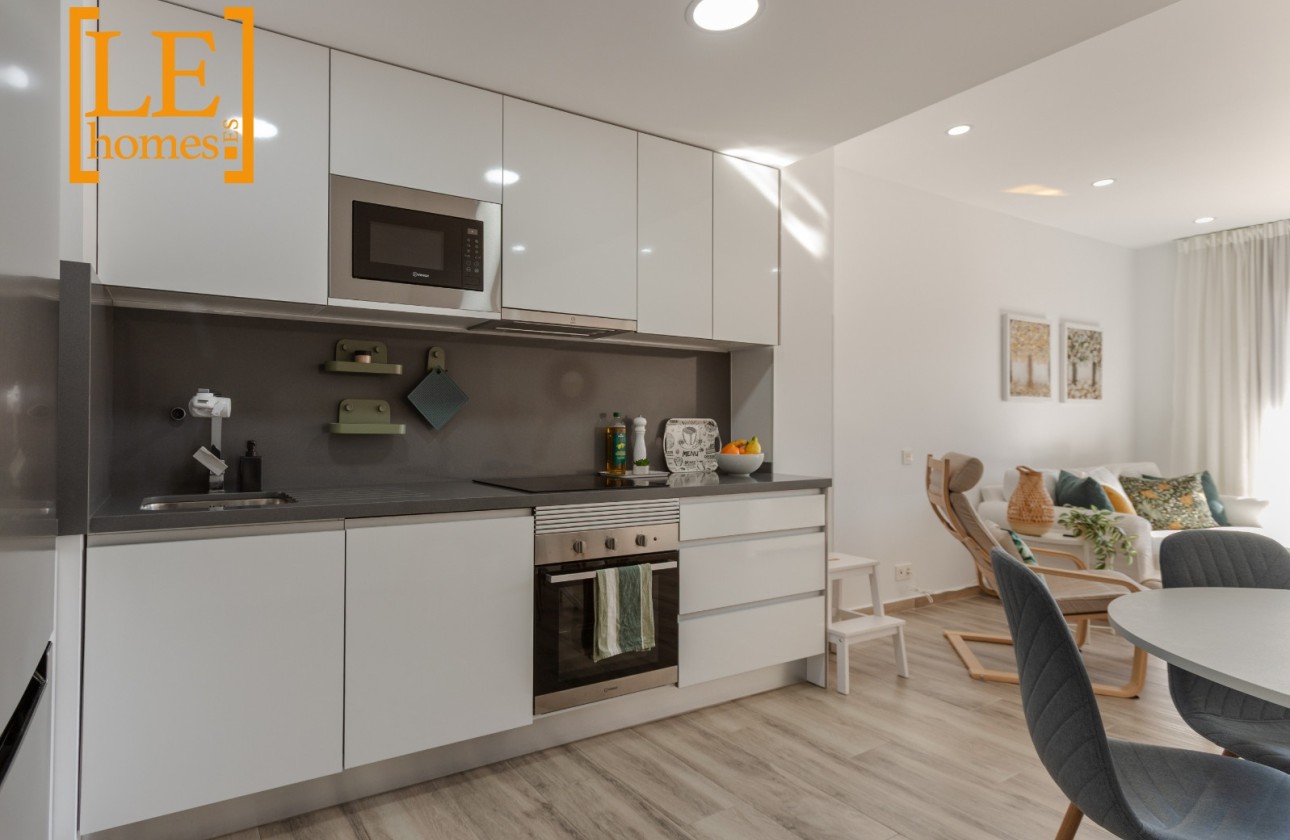 Herverkoop - Appartement / Flat -
Torrevieja - Costa Blanca