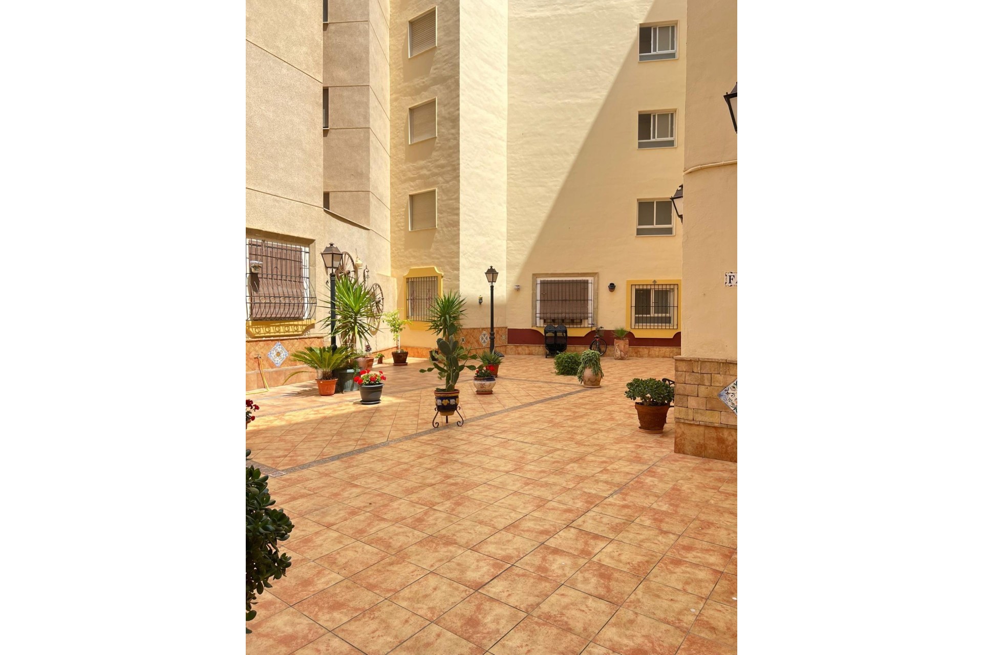 Herverkoop - Appartement / Flat -
Torrevieja - Curva del Palangre