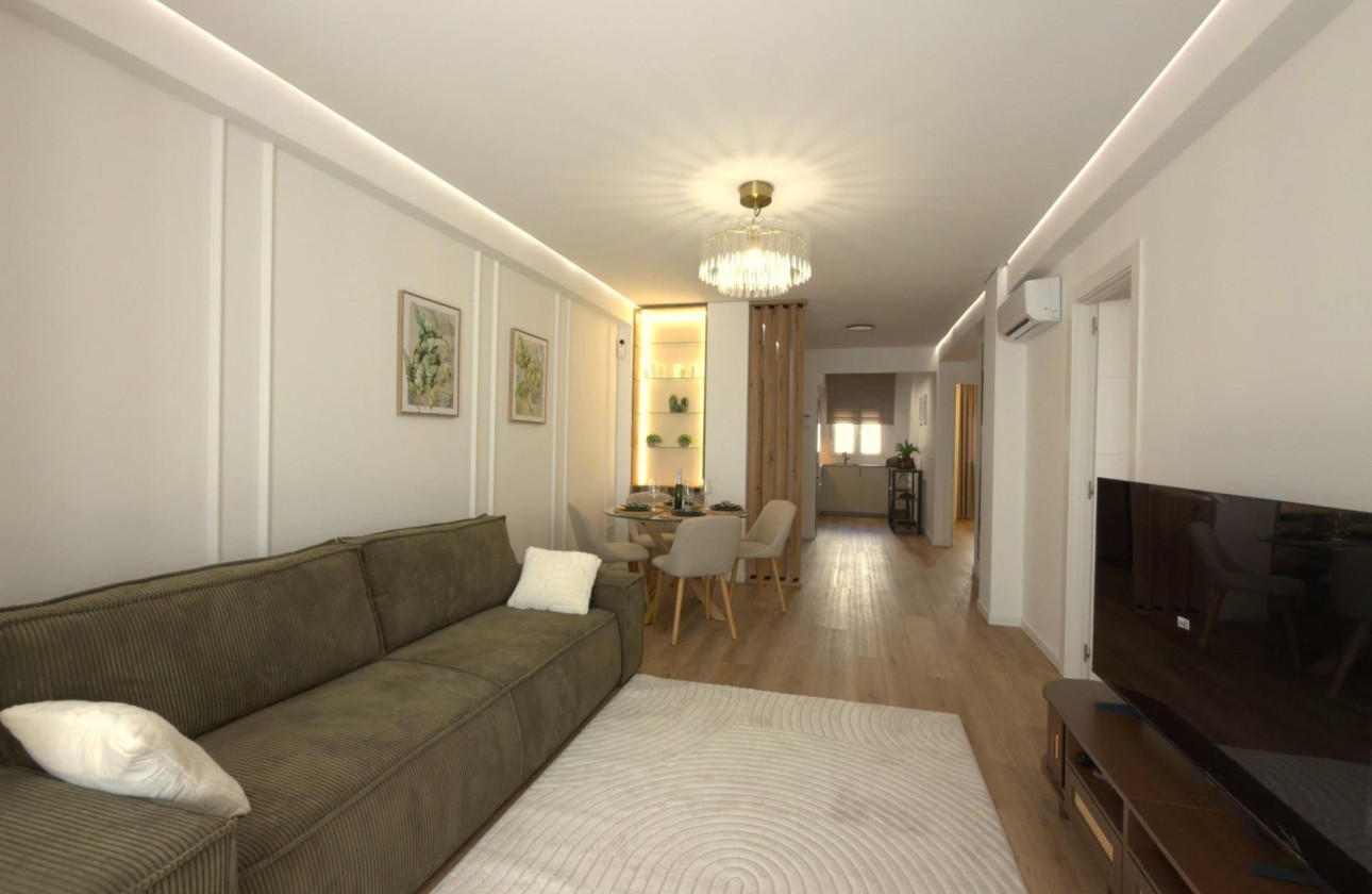 Herverkoop - Appartement / Flat -
Torrevieja - Curva del Palangre