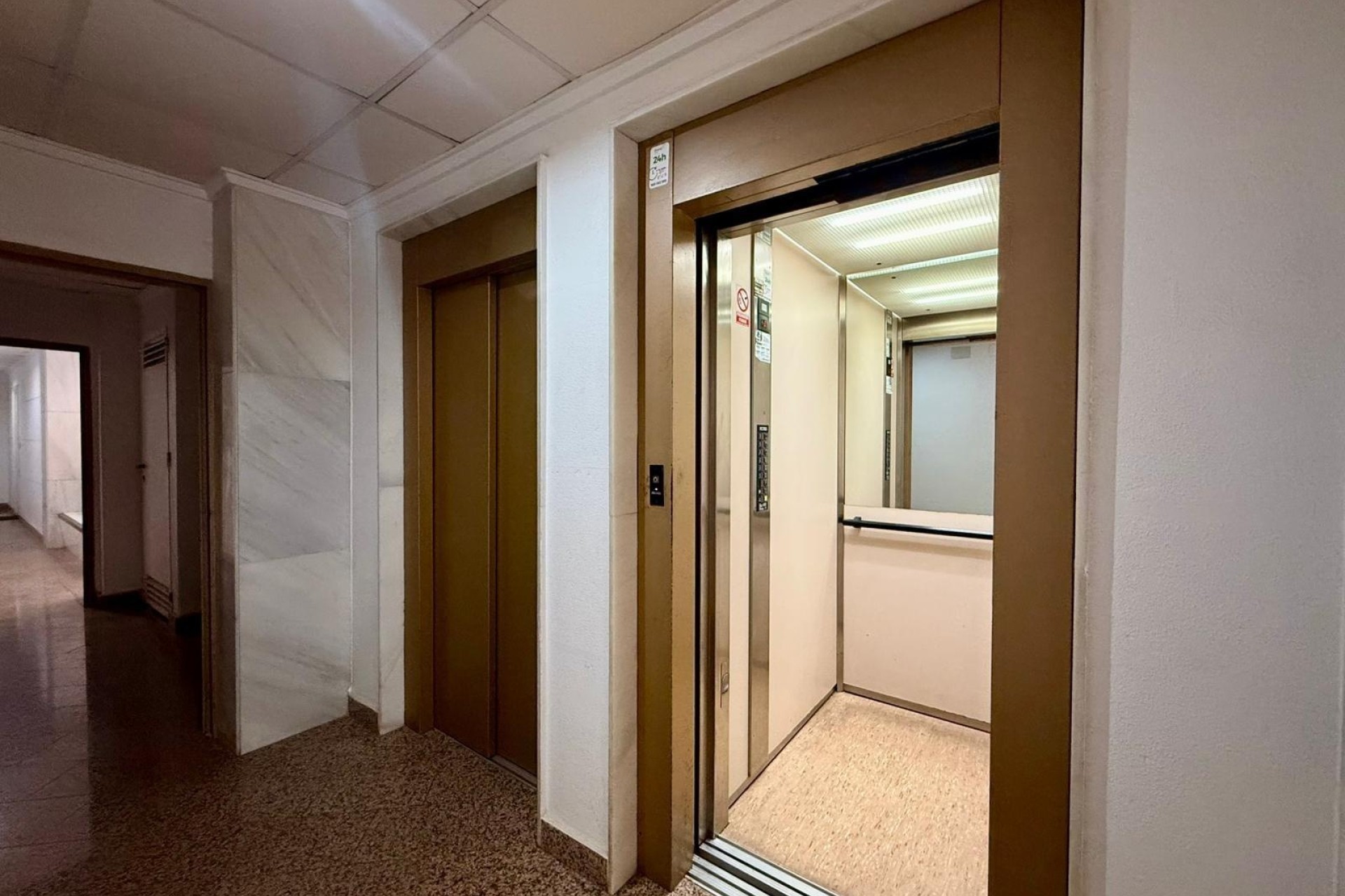 Herverkoop - Appartement / Flat -
Torrevieja - Curva del Palangre