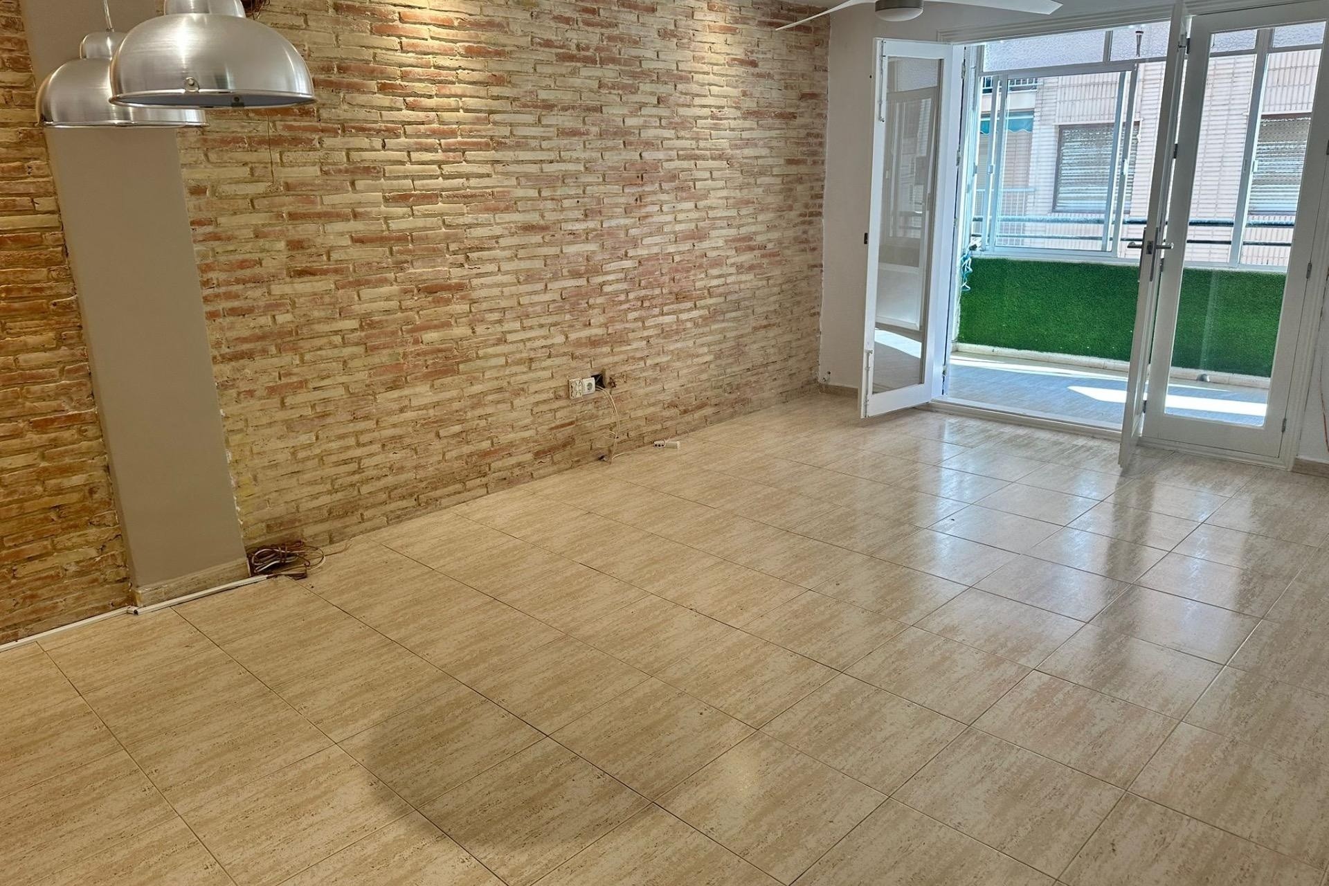 Herverkoop - Appartement / Flat -
Torrevieja - El Acequión - Los Náufragos
