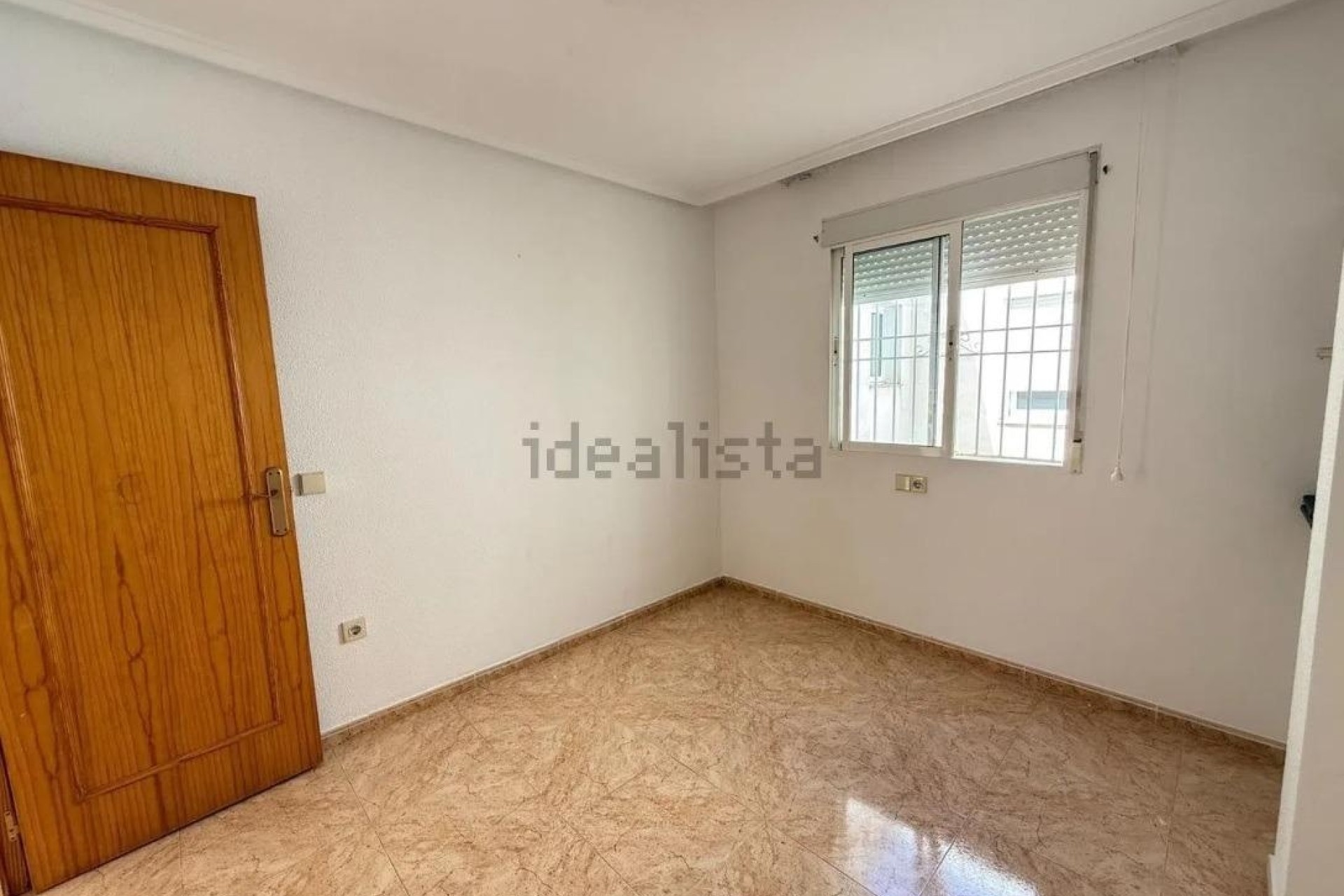 Herverkoop - Appartement / Flat -
Torrevieja - El molino