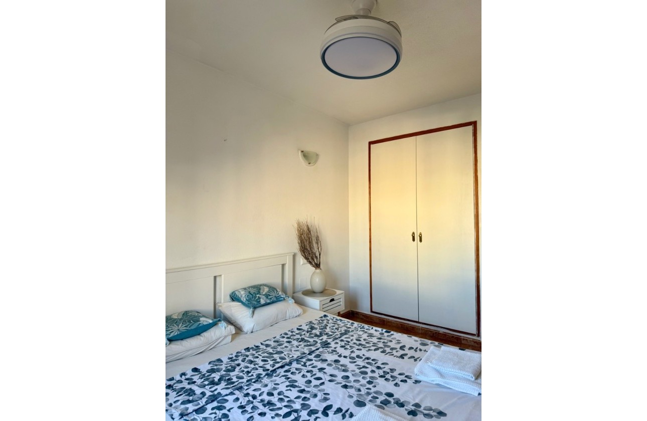 Herverkoop - Appartement / Flat -
Torrevieja - El molino