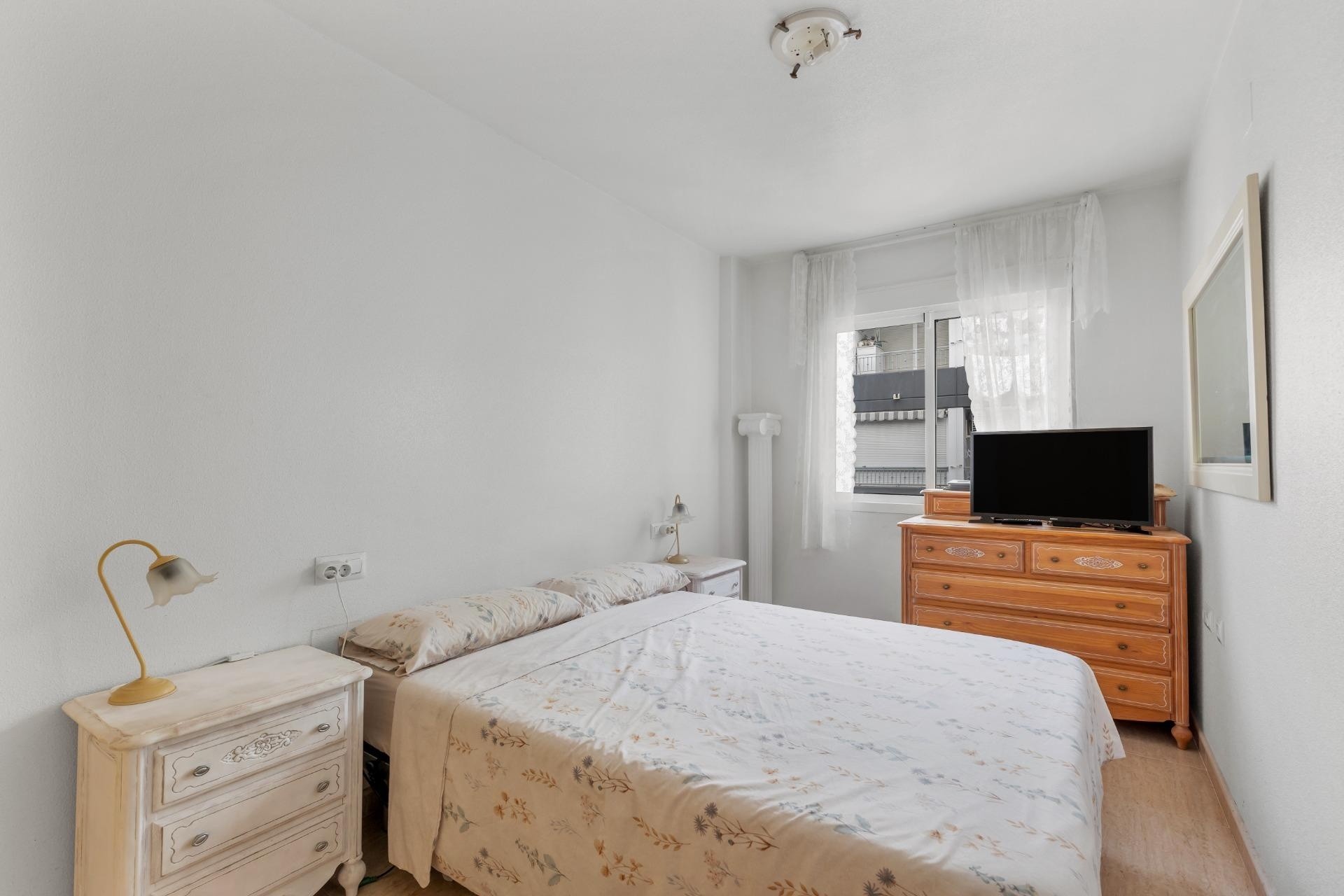 Herverkoop - Appartement / Flat -
Torrevieja - El molino