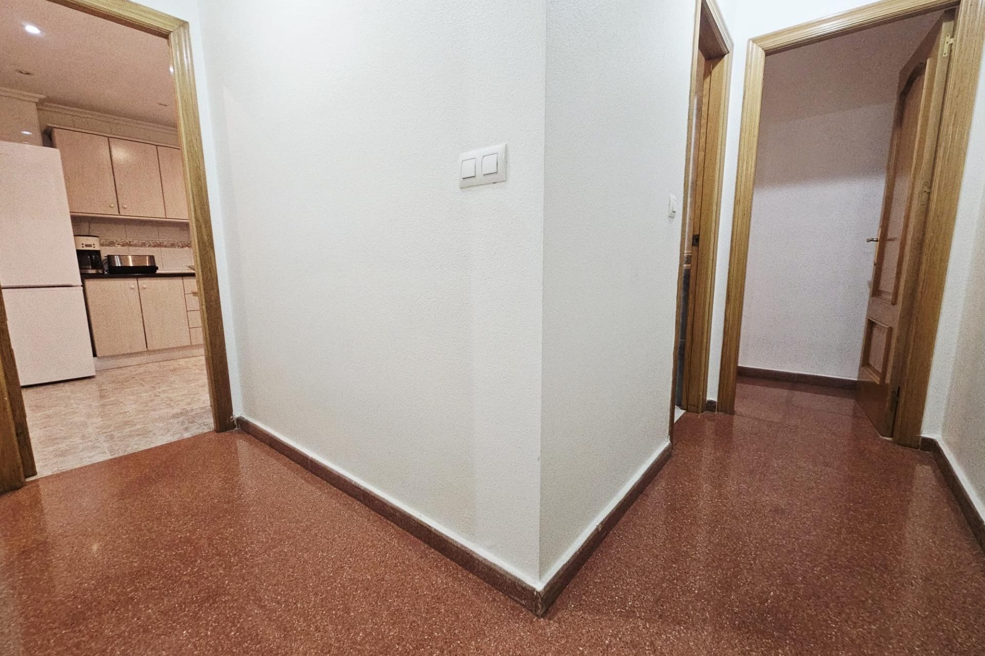 Herverkoop - Appartement / Flat -
Torrevieja - Estacion de autobuses