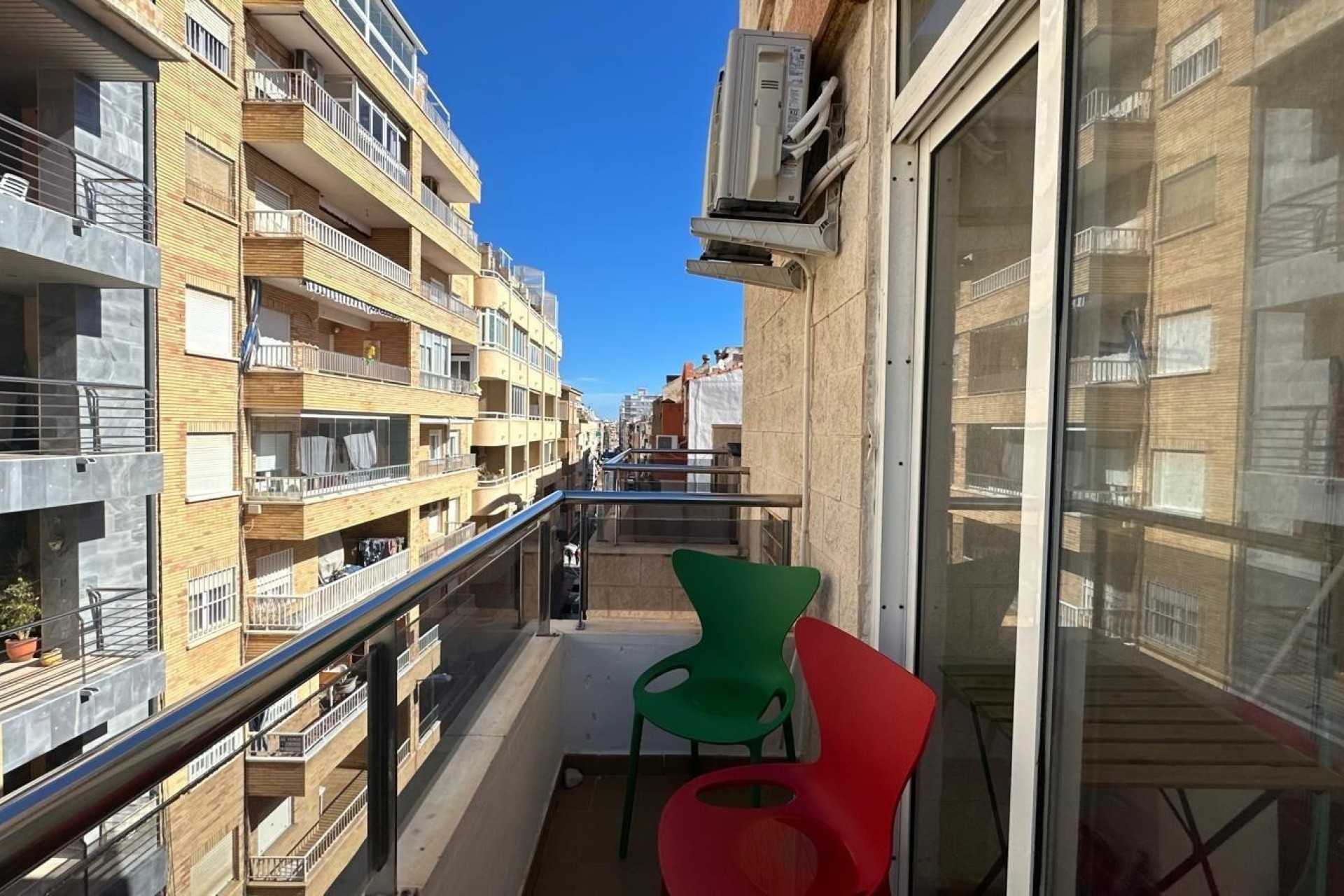 Herverkoop - Appartement / Flat -
Torrevieja - Estacion de autobuses