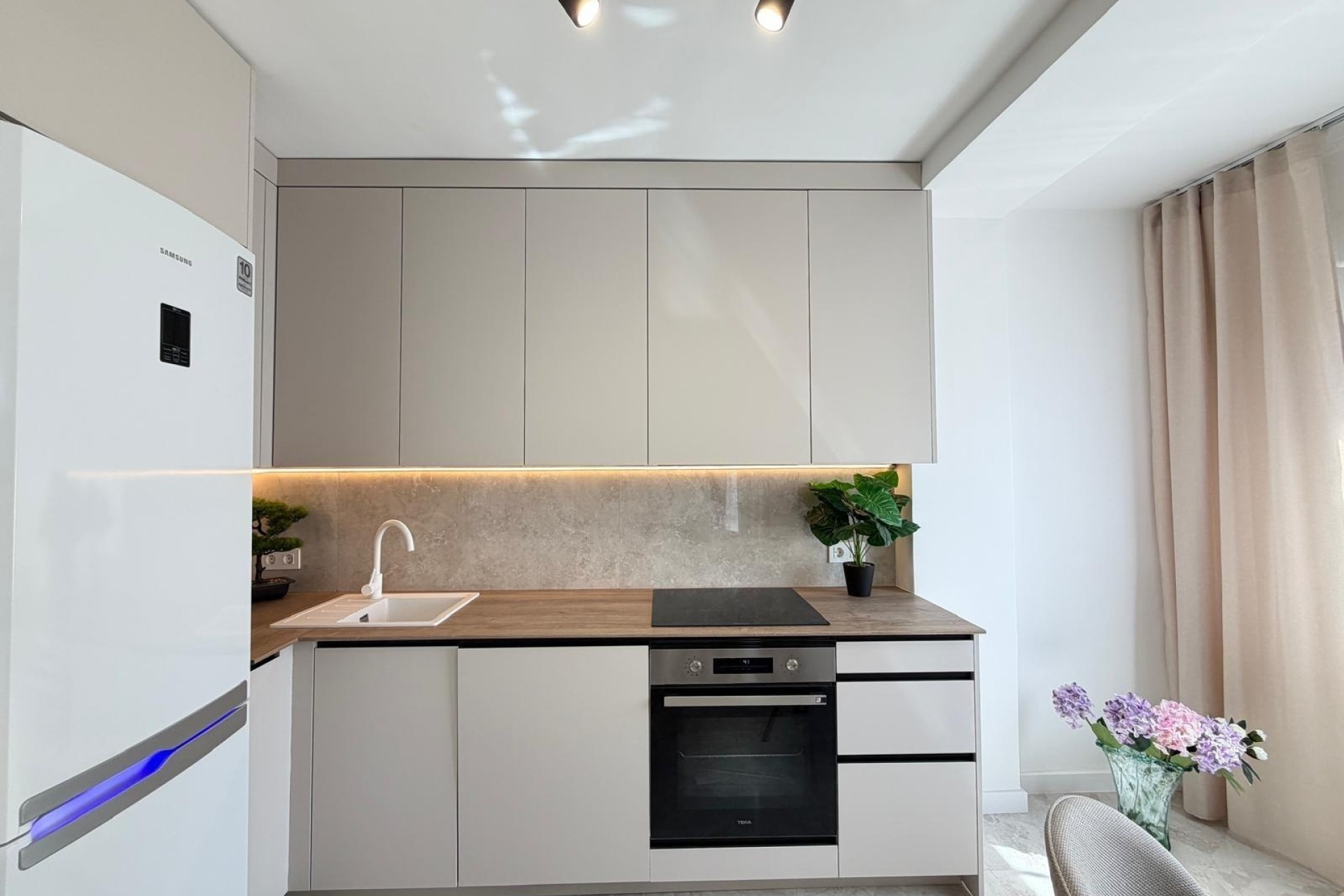 Herverkoop - Appartement / Flat -
Torrevieja - Estacion de autobuses