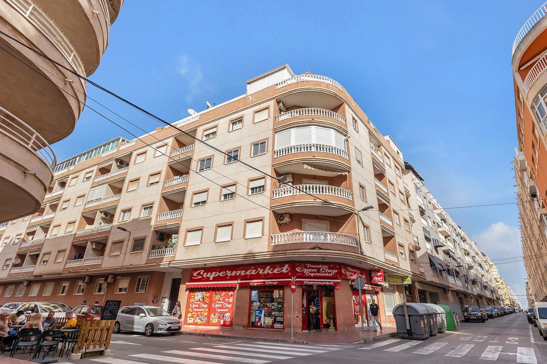 Herverkoop - Appartement / Flat -
Torrevieja - Estacion de autobuses