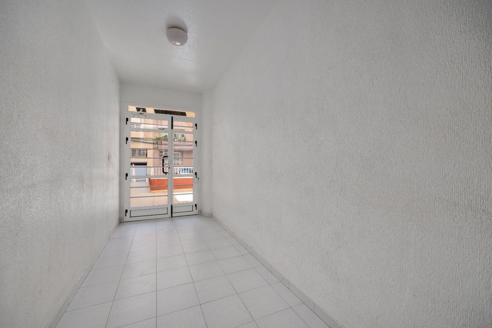 Herverkoop - Appartement / Flat -
Torrevieja - Estacion de autobuses