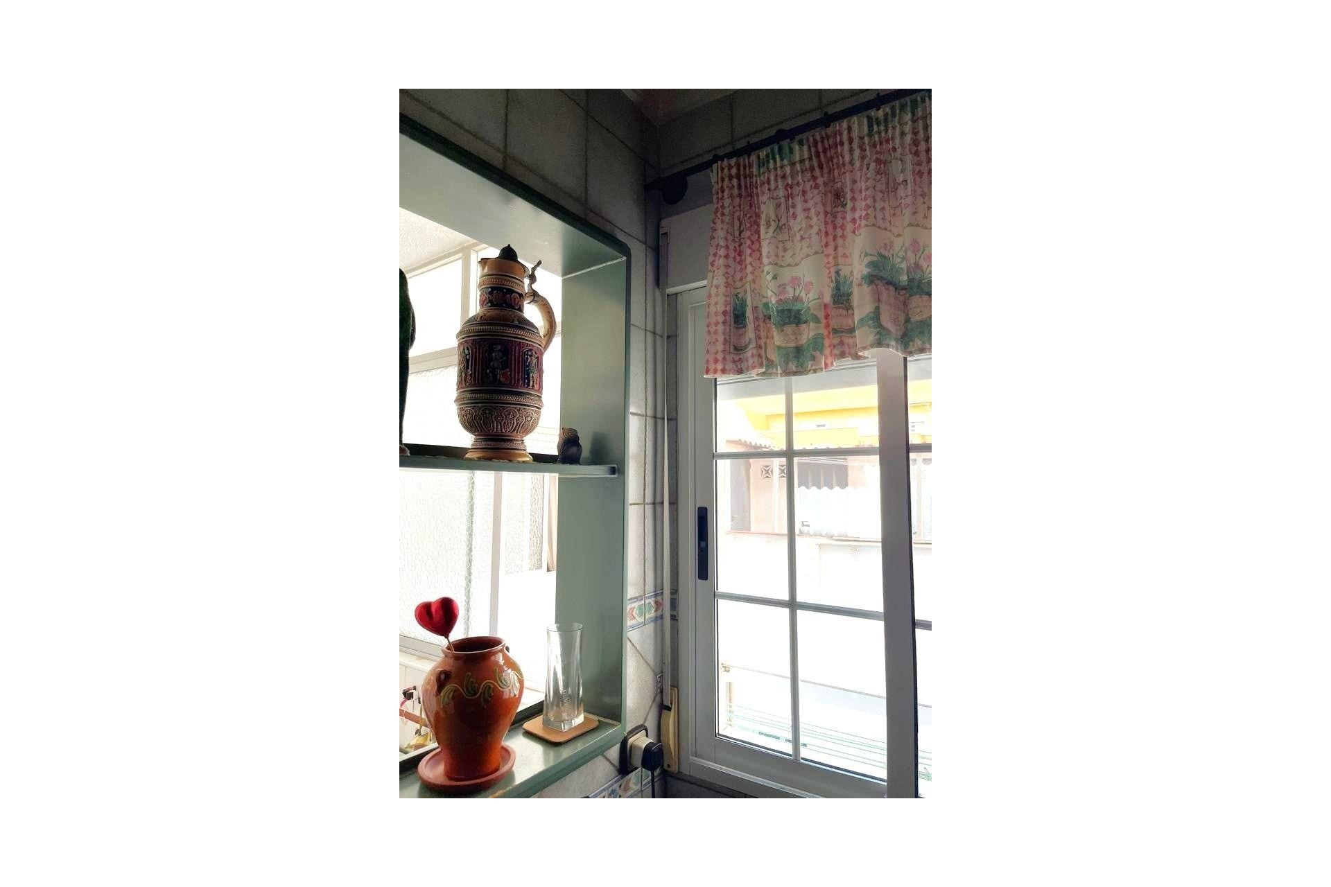 Herverkoop - Appartement / Flat -
Torrevieja - Estacion de autobuses