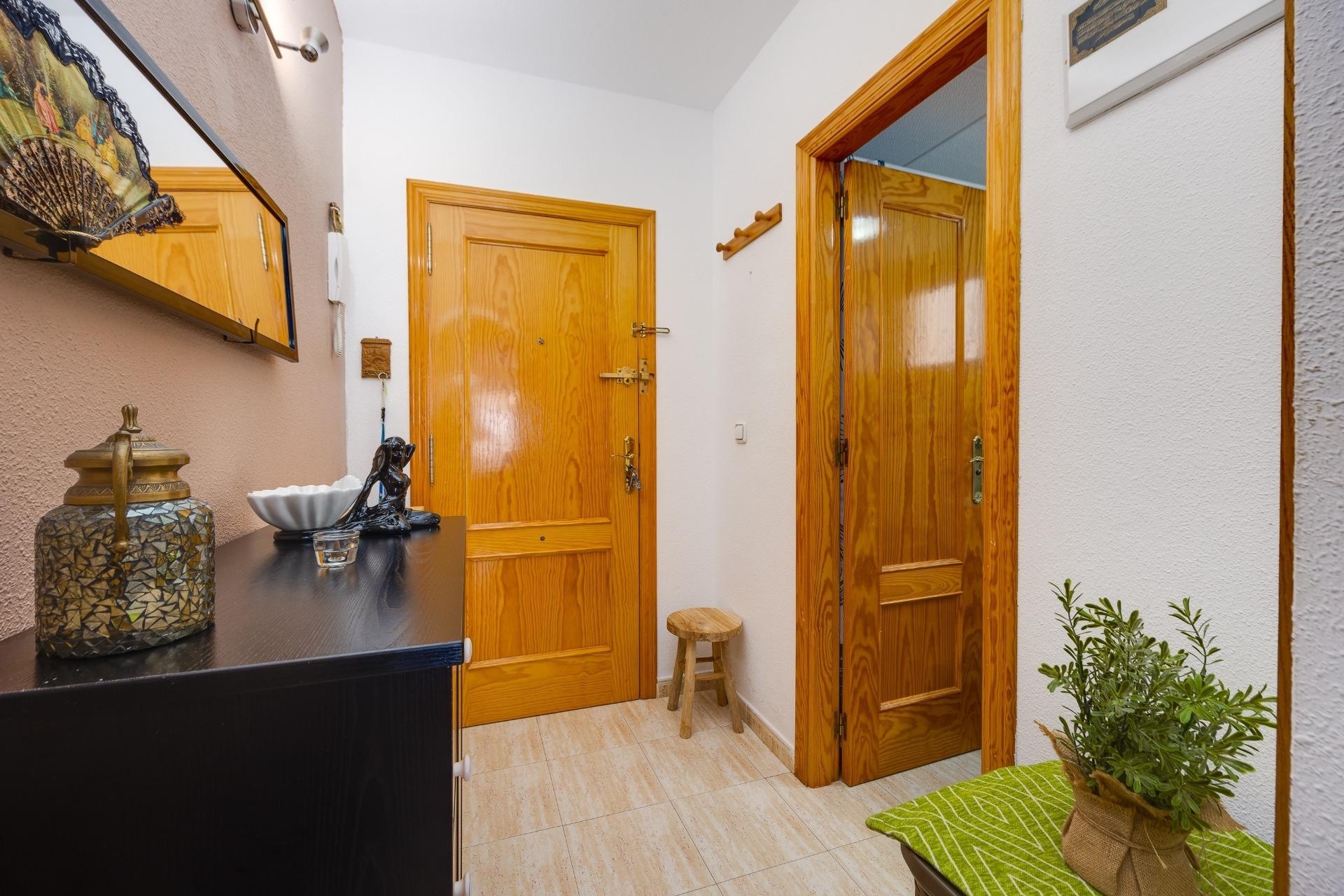 Herverkoop - Appartement / Flat -
Torrevieja - Estacion de autobuses