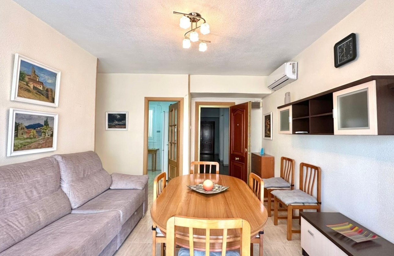 Herverkoop - Appartement / Flat -
Torrevieja - Estacion de autobuses