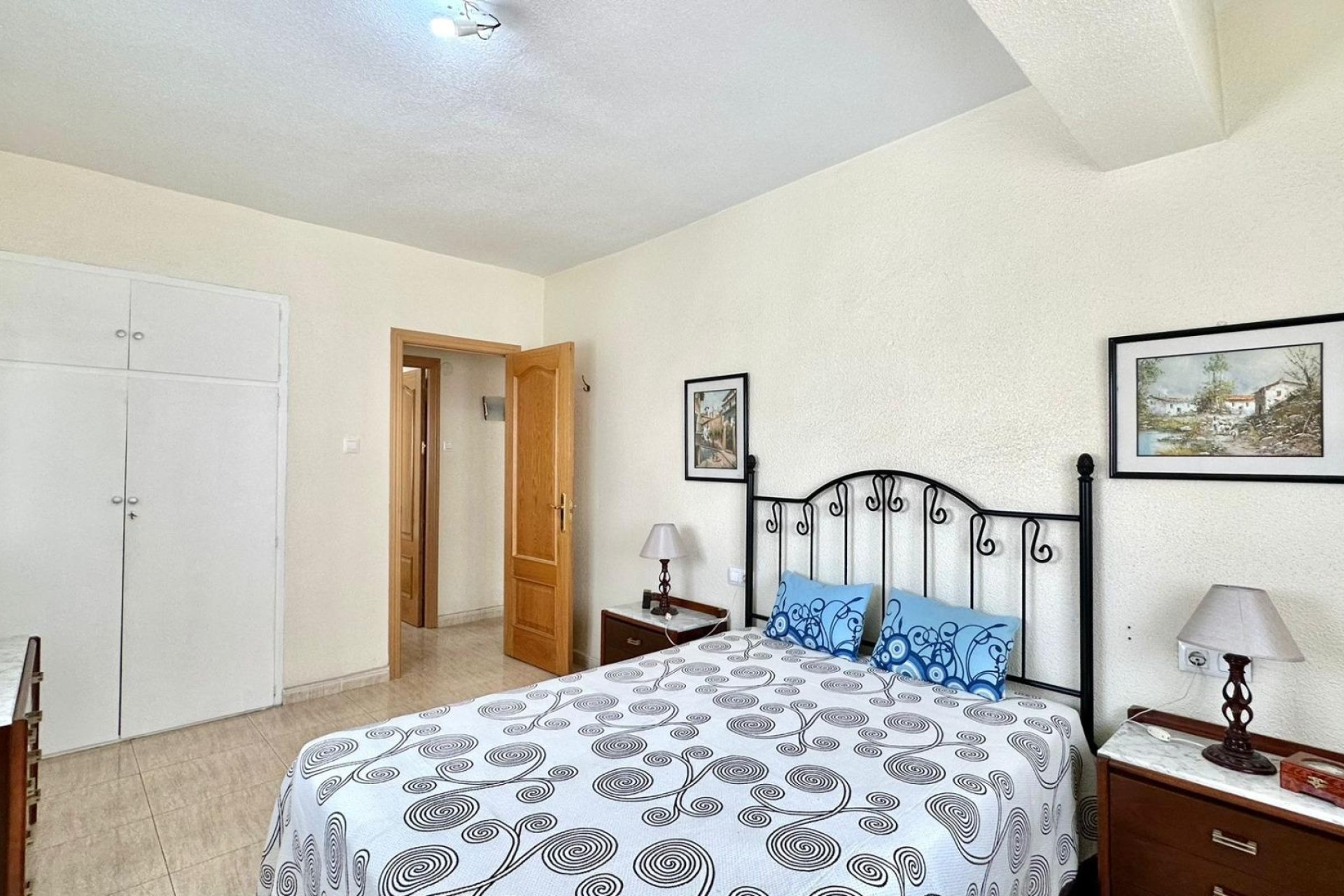 Herverkoop - Appartement / Flat -
Torrevieja - Estacion de autobuses
