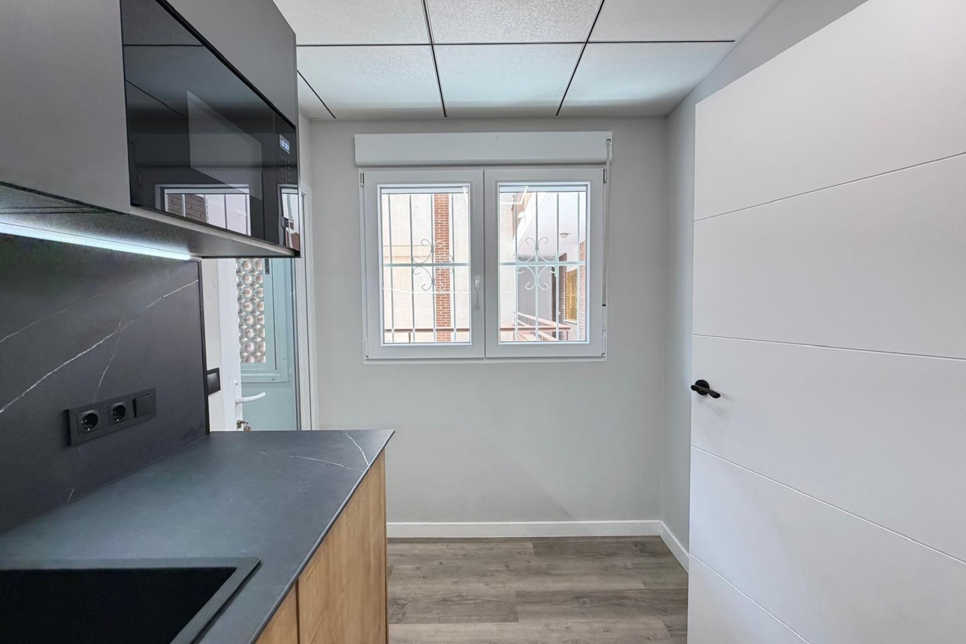 Herverkoop - Appartement / Flat -
Torrevieja - Estacion de autobuses