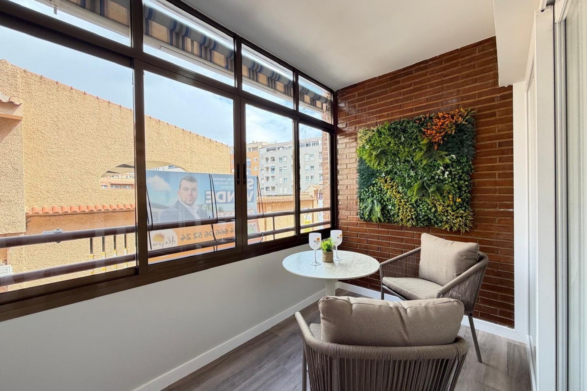 Herverkoop - Appartement / Flat -
Torrevieja - Estacion de autobuses