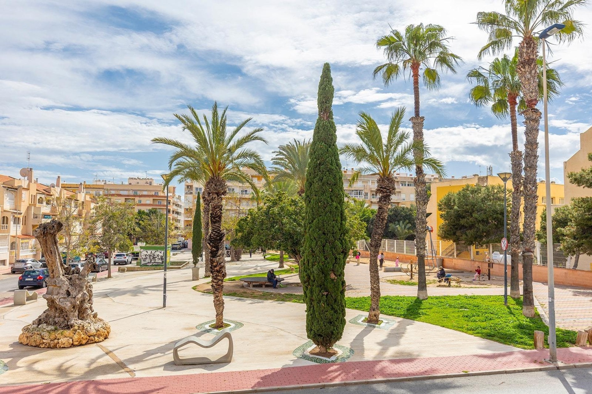 Herverkoop - Appartement / Flat -
Torrevieja - Estacion de autobuses