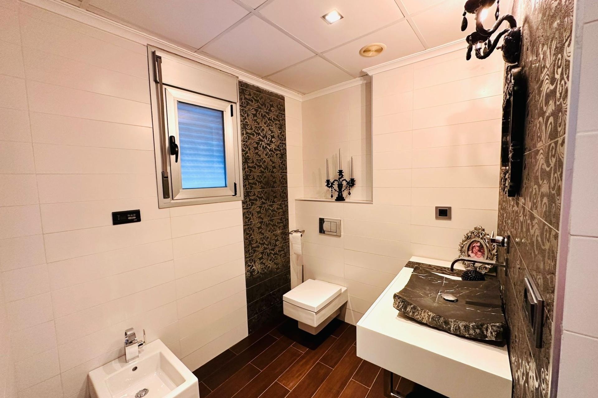 Herverkoop - Appartement / Flat -
Torrevieja - Estacion de autobuses