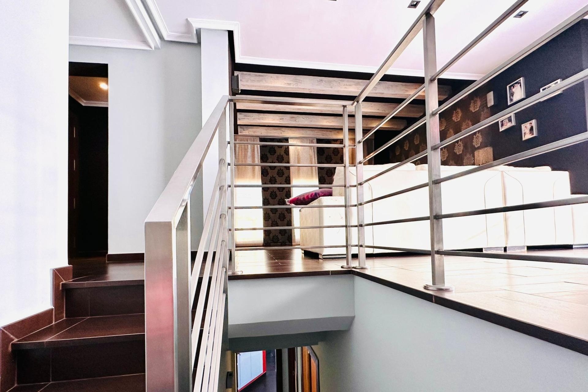 Herverkoop - Appartement / Flat -
Torrevieja - Estacion de autobuses