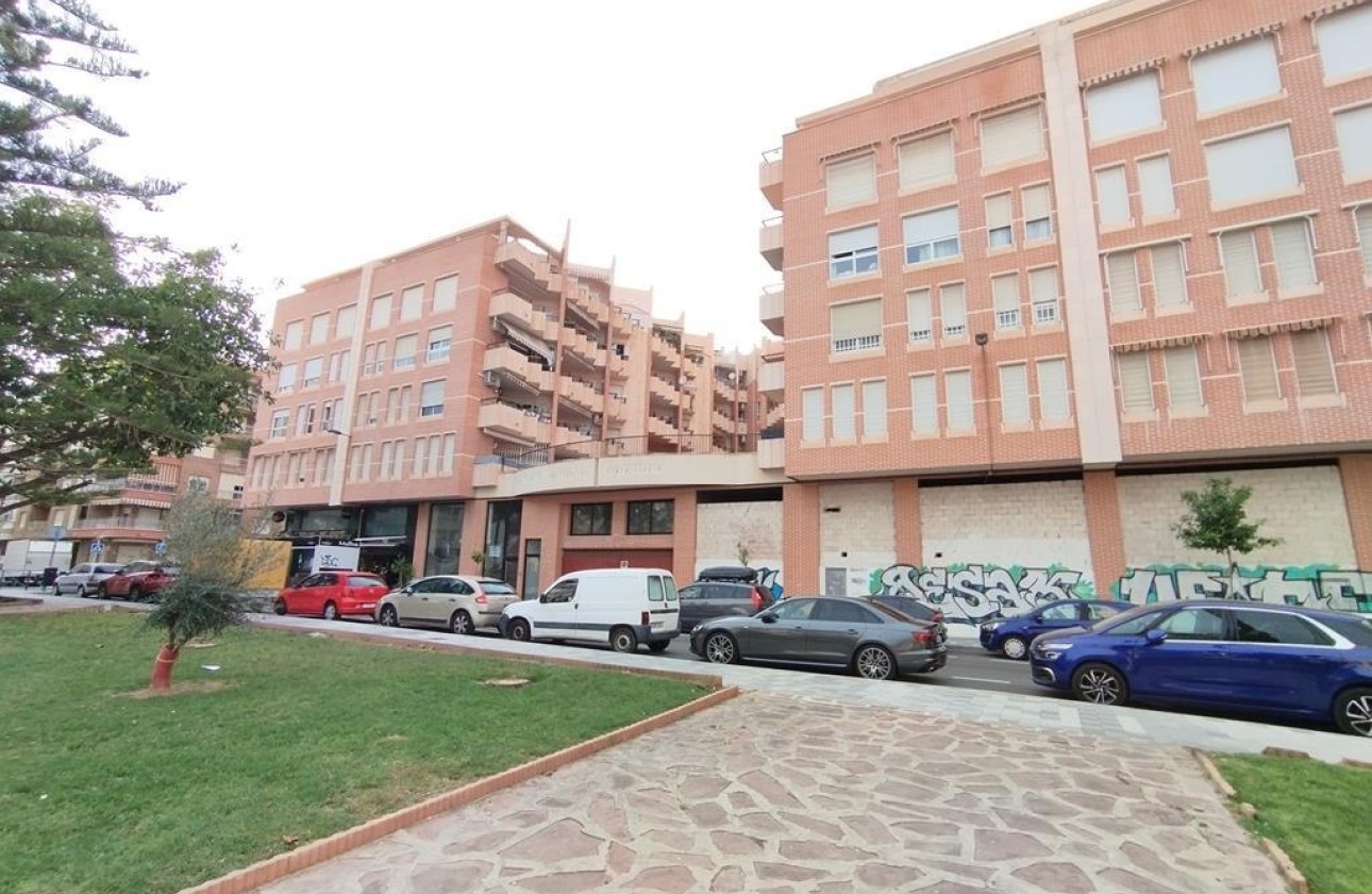 Herverkoop - Appartement / Flat -
Torrevieja - HABANERAS PLAZA SANTA MARIA