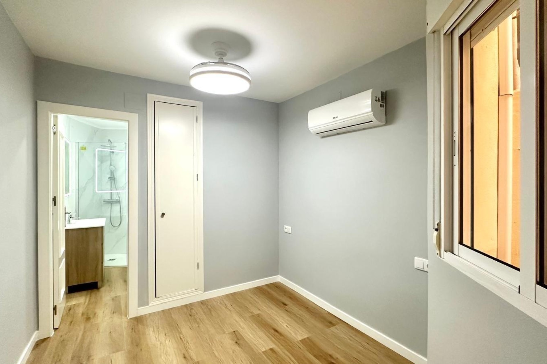 Herverkoop - Appartement / Flat -
Torrevieja - La Mata pueblo