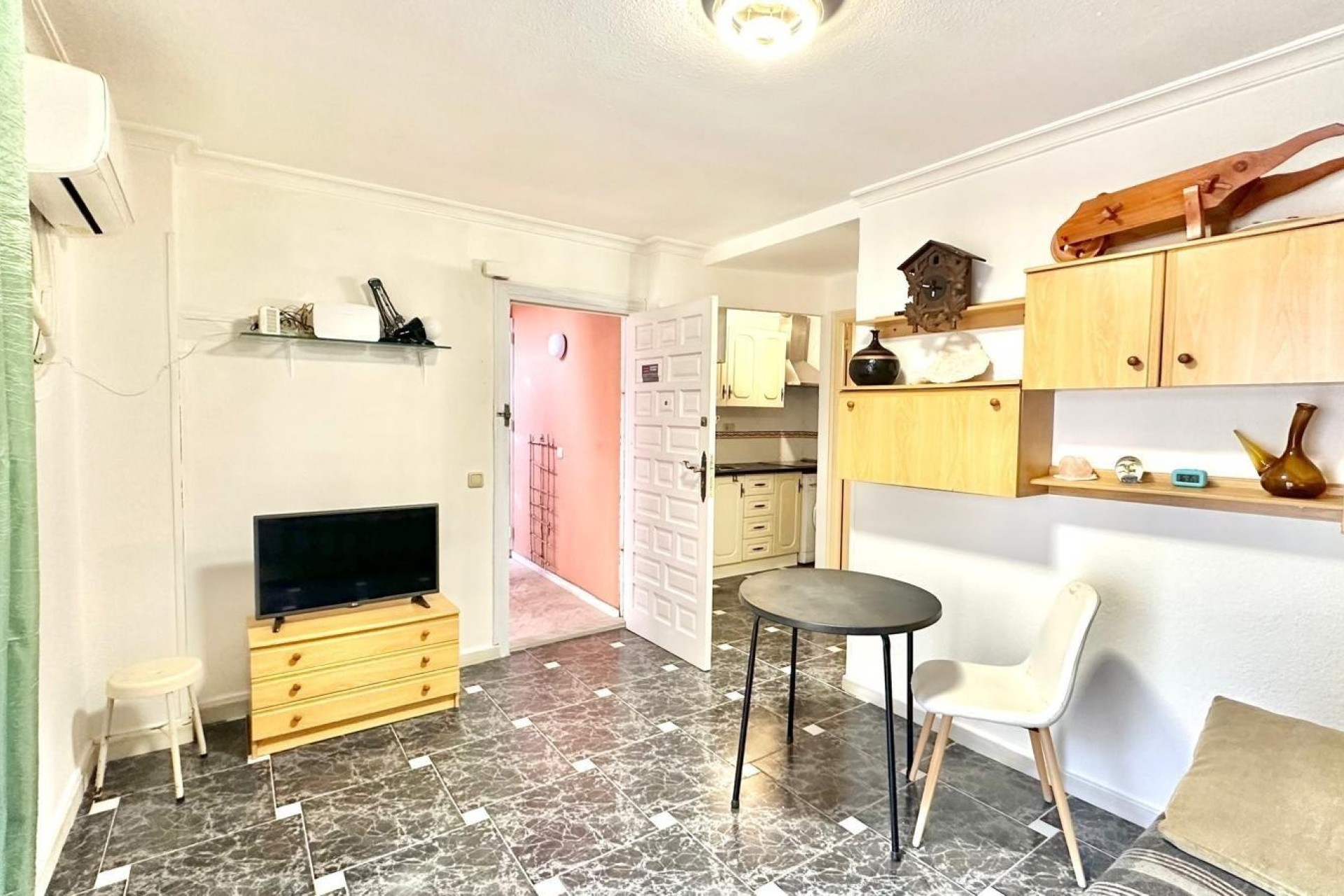 Herverkoop - Appartement / Flat -
Torrevieja - La Mata pueblo