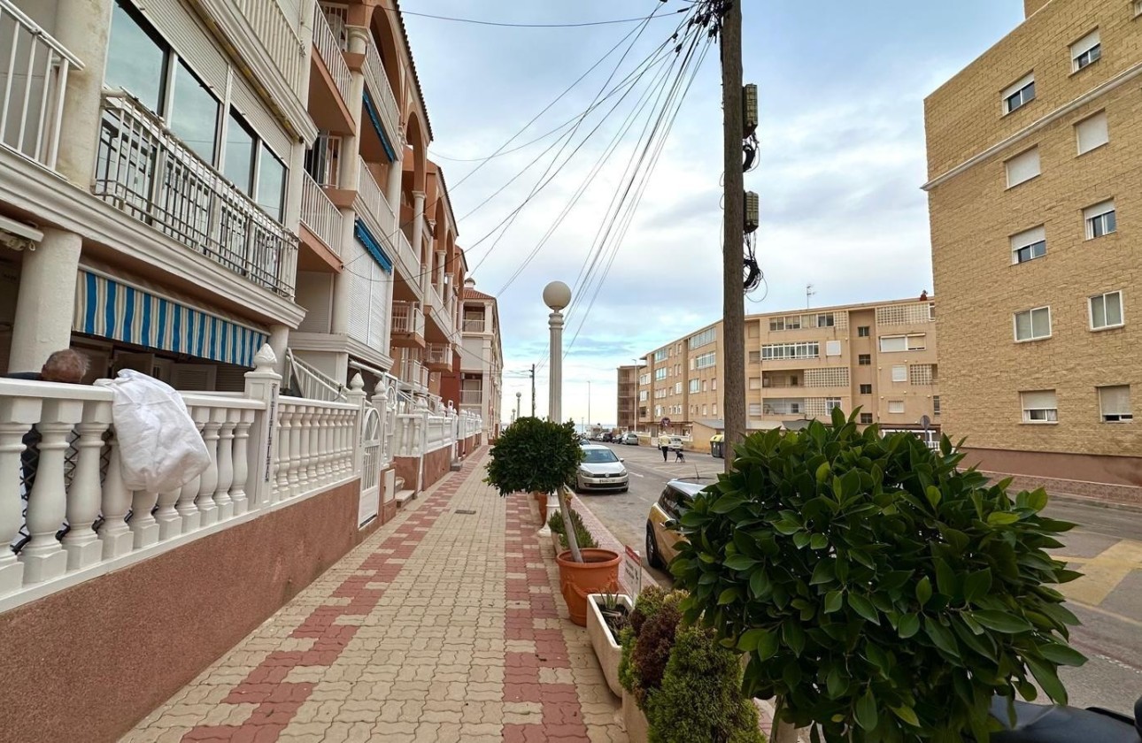 Herverkoop - Appartement / Flat -
Torrevieja - La Mata pueblo