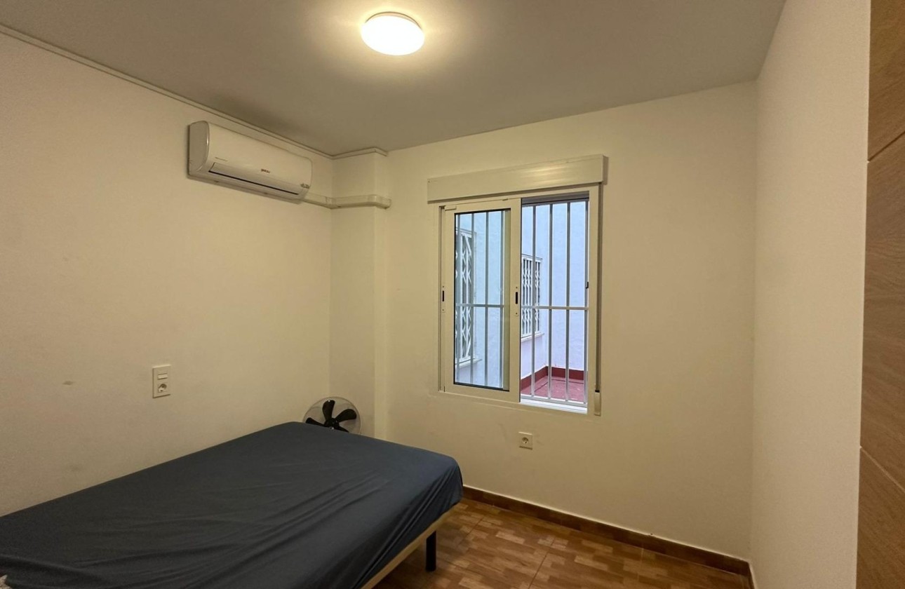 Herverkoop - Appartement / Flat -
Torrevieja - La Mata pueblo