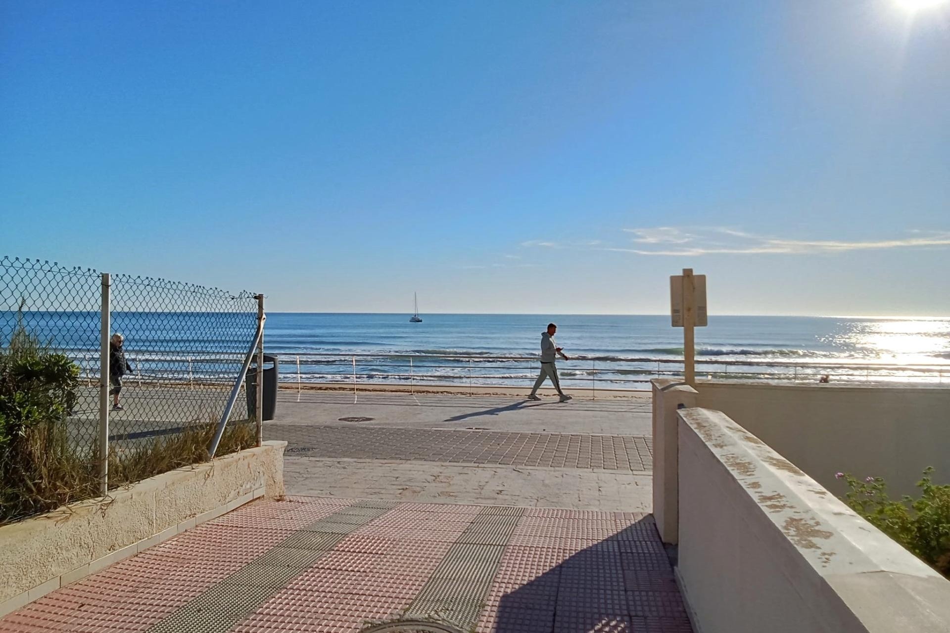 Herverkoop - Appartement / Flat -
Torrevieja - La Mata
