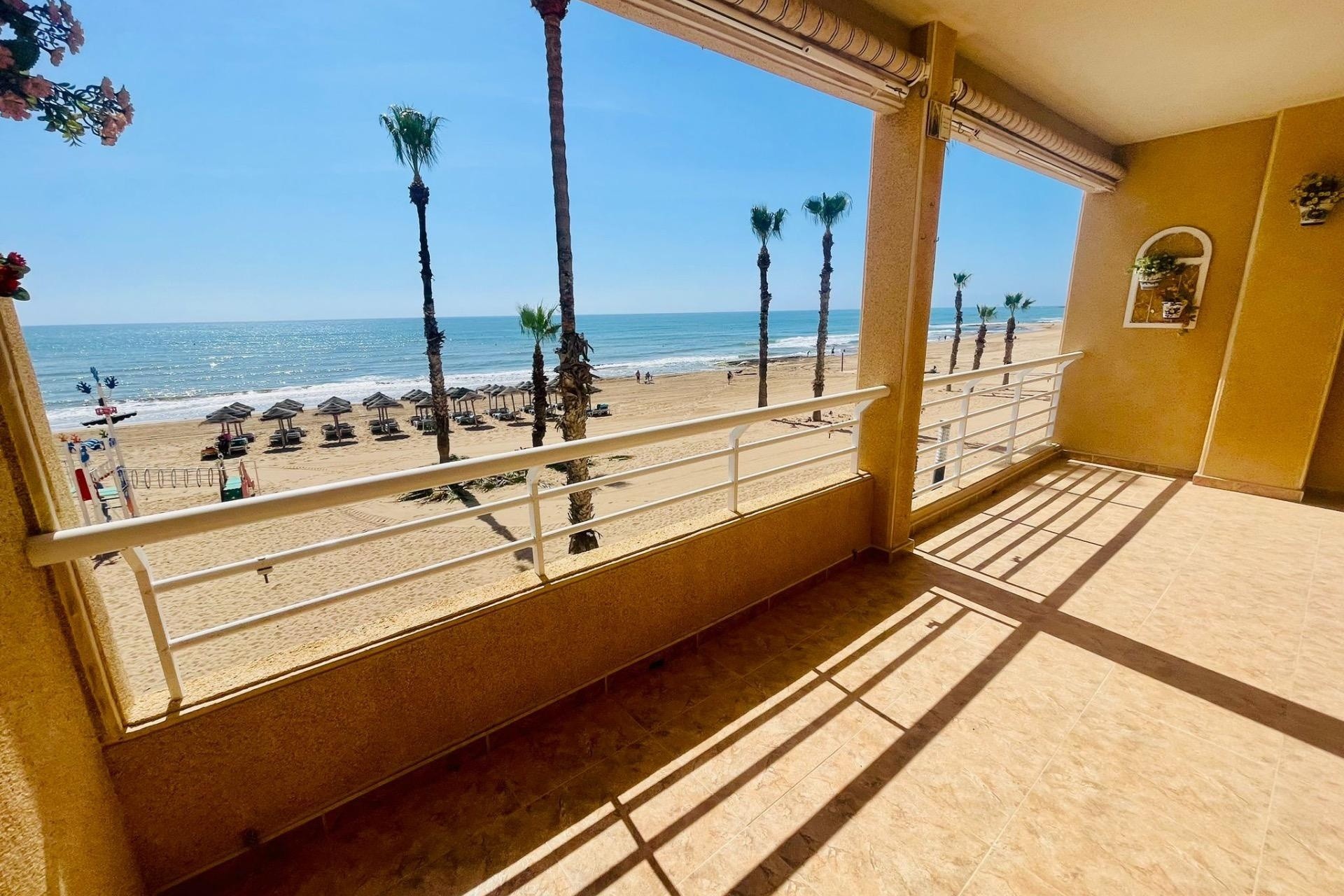 Herverkoop - Appartement / Flat -
Torrevieja - La Mata