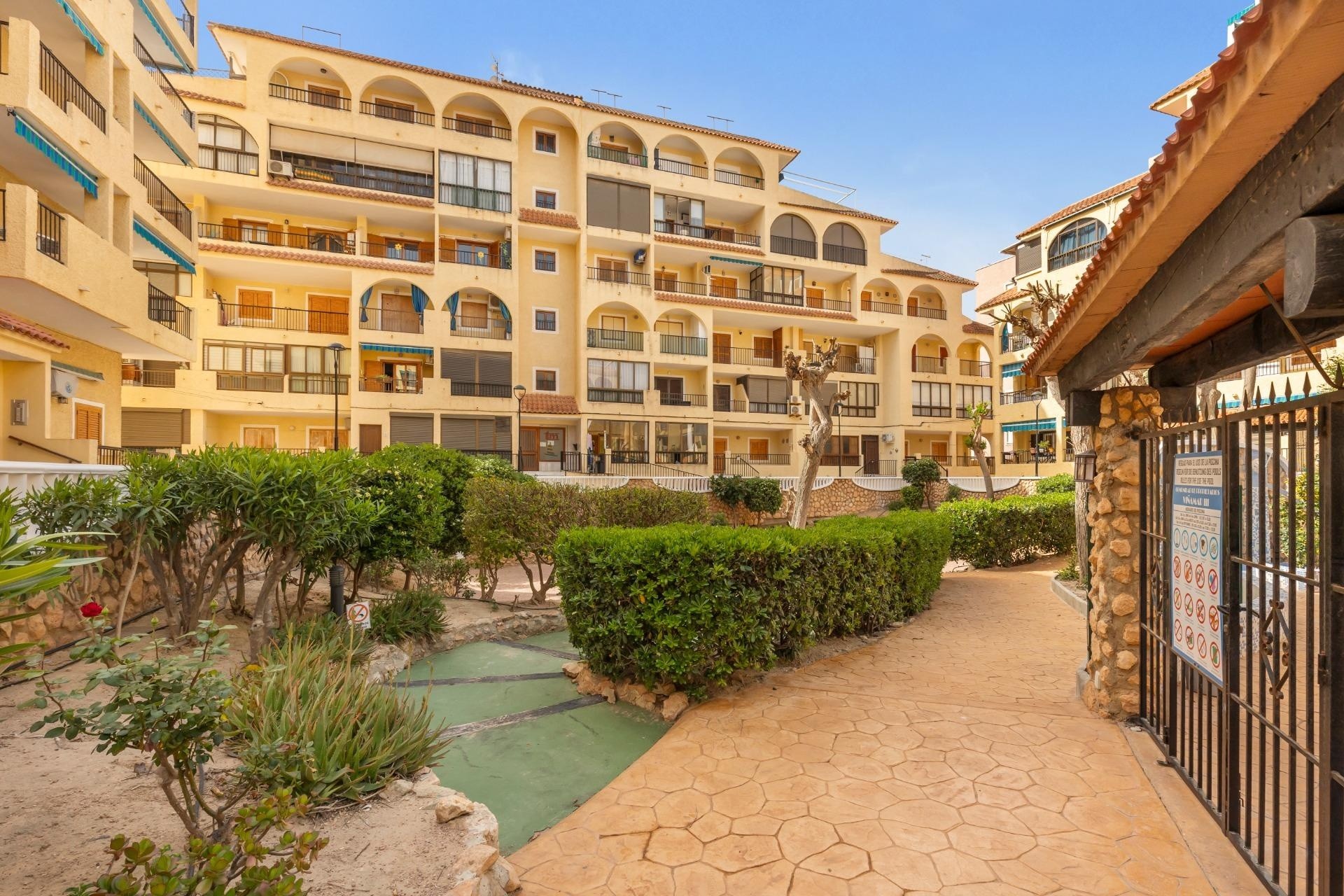 Herverkoop - Appartement / Flat -
Torrevieja - La Mata