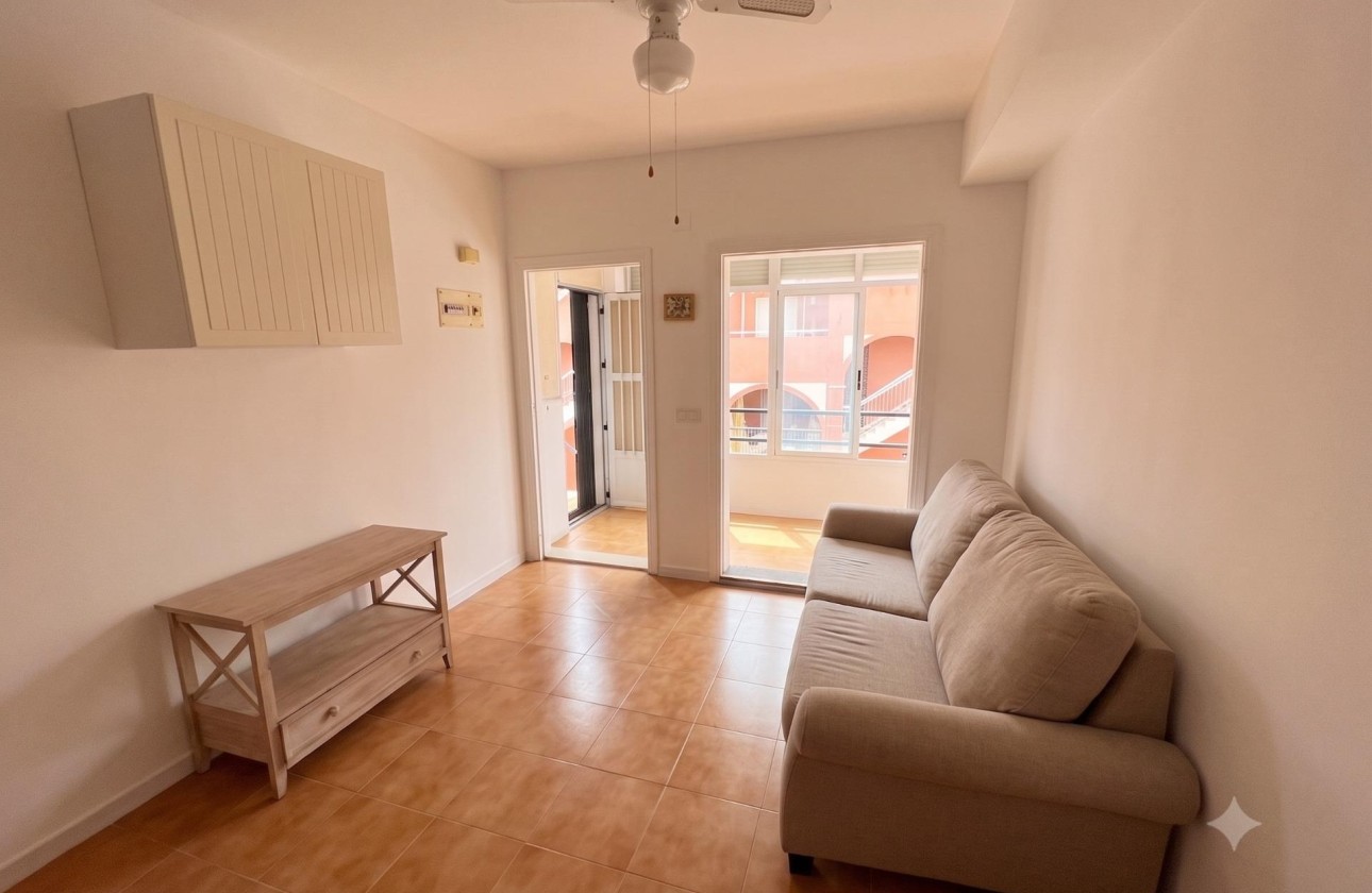 Herverkoop - Appartement / Flat -
Torrevieja - La Mata