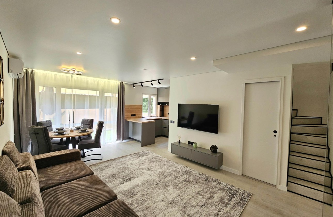 Herverkoop - Appartement / Flat -
Torrevieja - La Mata