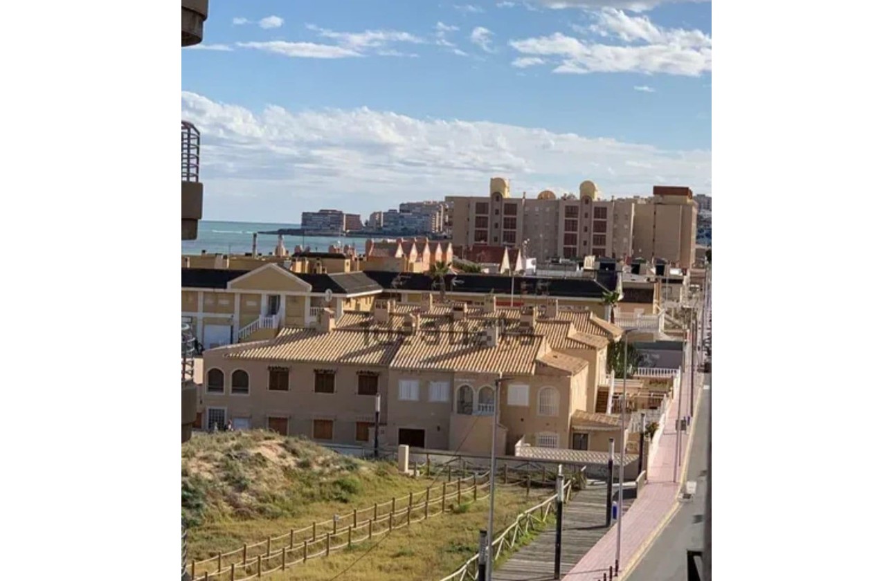 Herverkoop - Appartement / Flat -
Torrevieja - La Mata