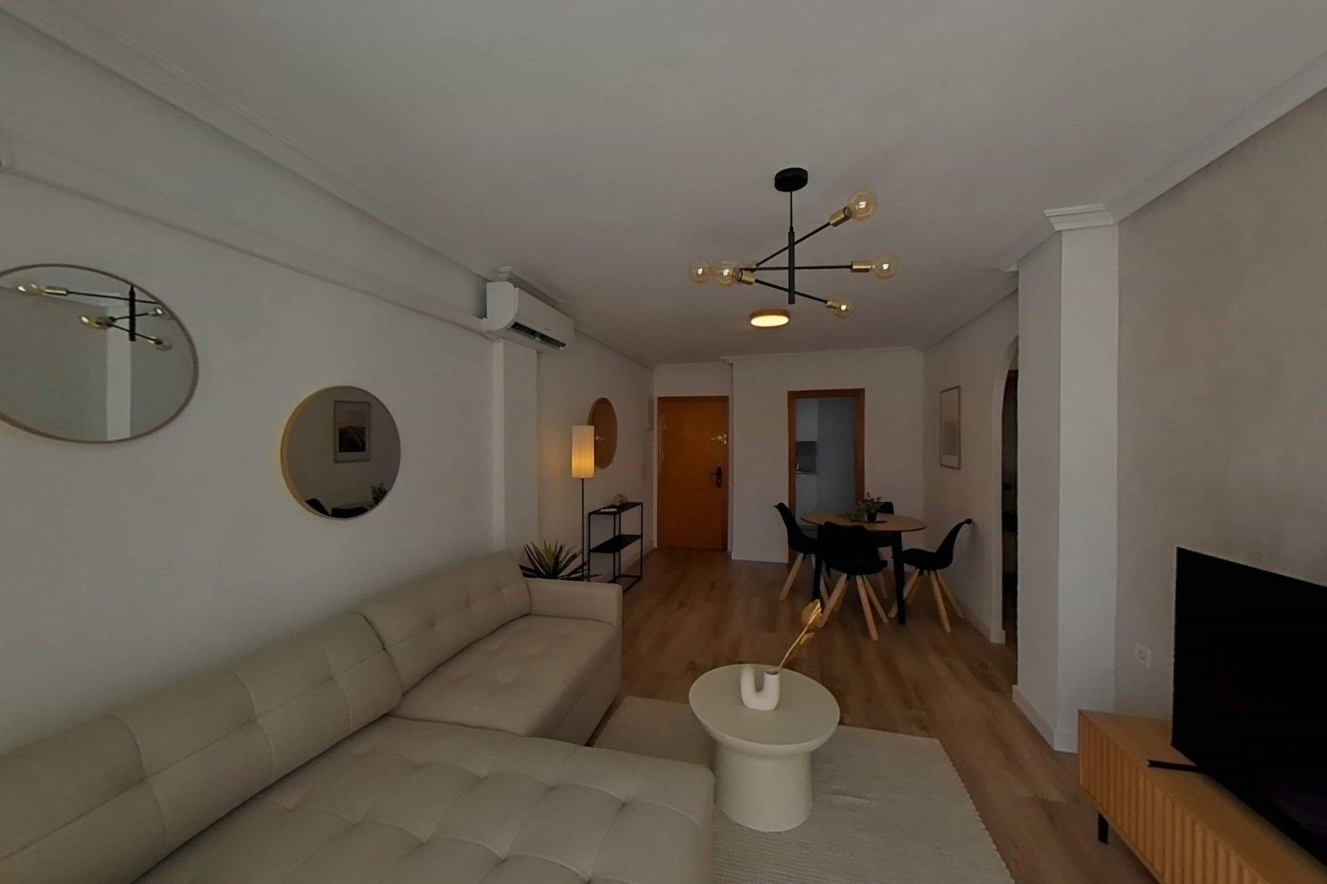 Herverkoop - Appartement / Flat -
Torrevieja - La Mata
