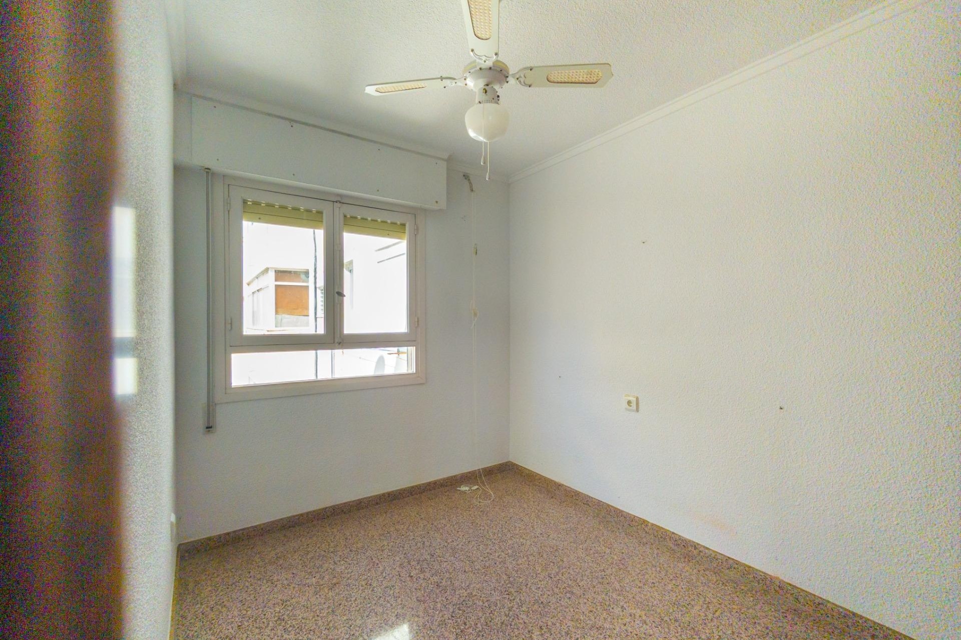 Herverkoop - Appartement / Flat -
Torrevieja - La Mata