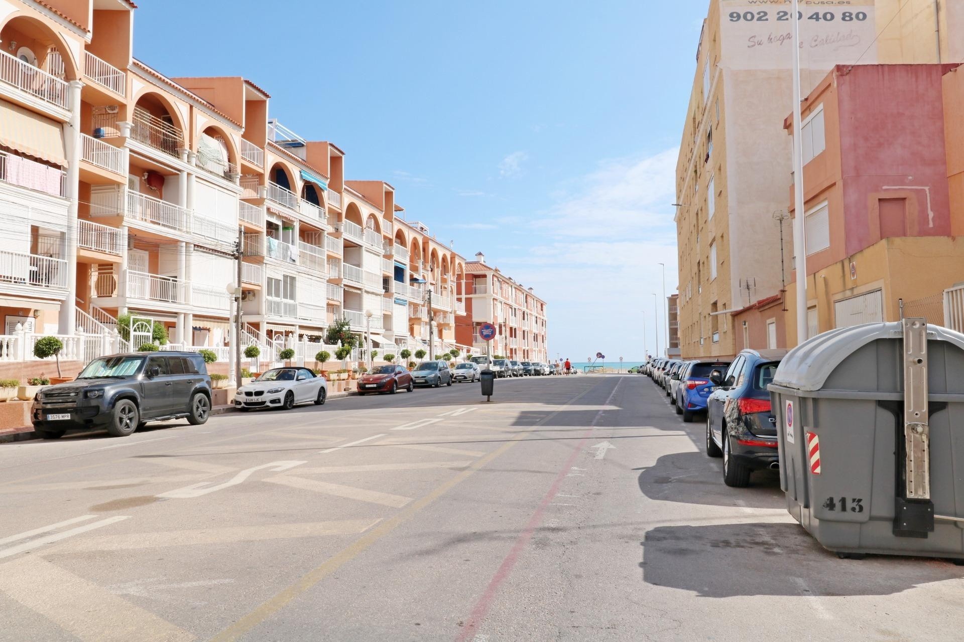 Herverkoop - Appartement / Flat -
Torrevieja - La Mata