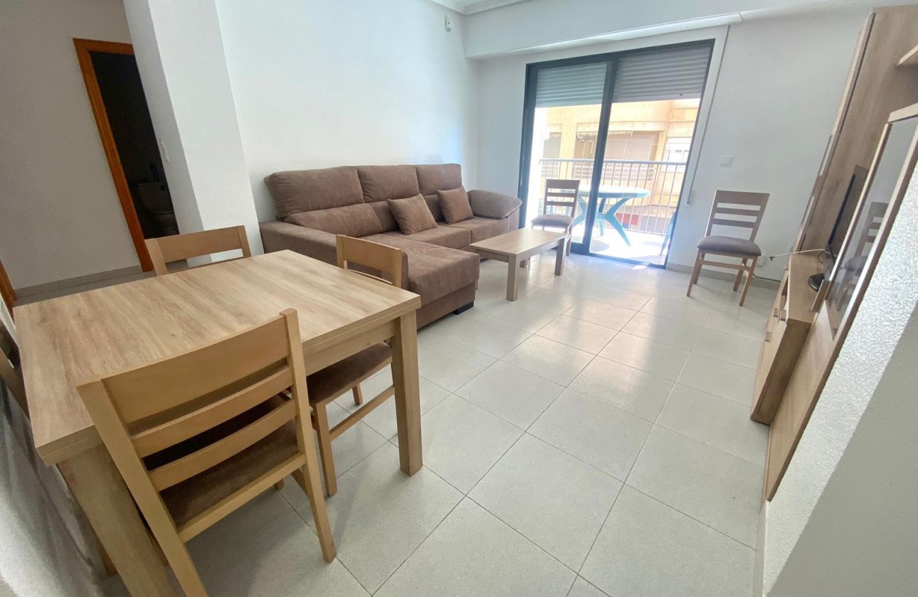 Herverkoop - Appartement / Flat -
Torrevieja - La Mata