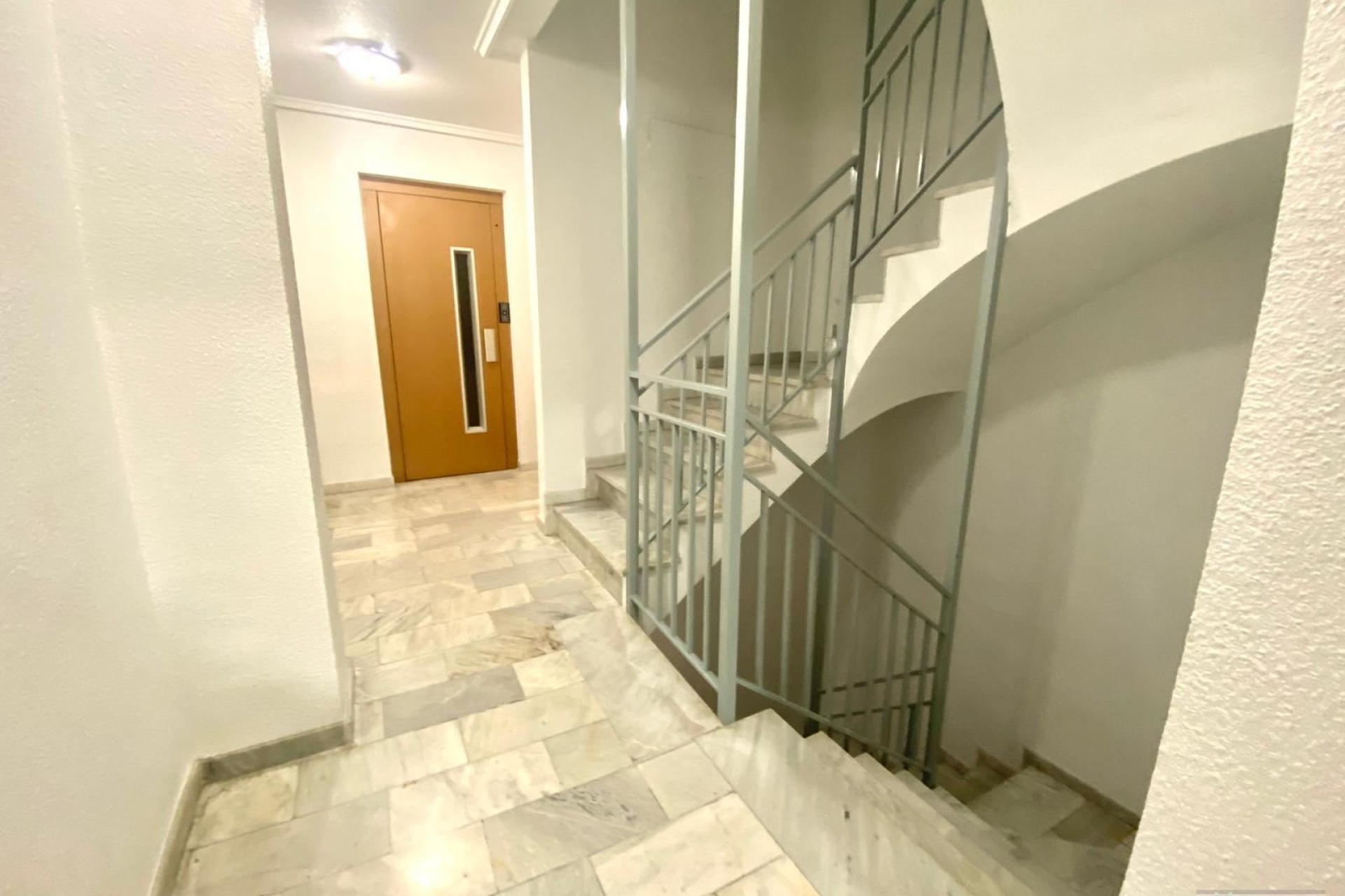 Herverkoop - Appartement / Flat -
Torrevieja - La Mata